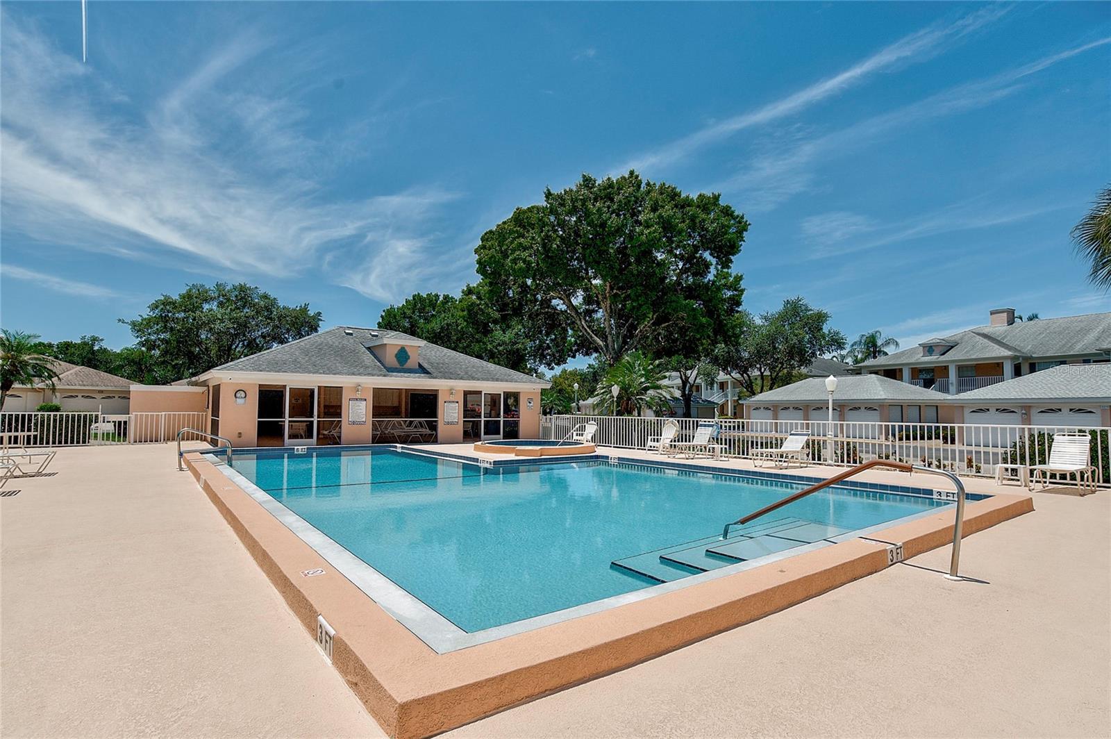 4210 CADDIE DR E #102, BRADENTON, FL, 34203