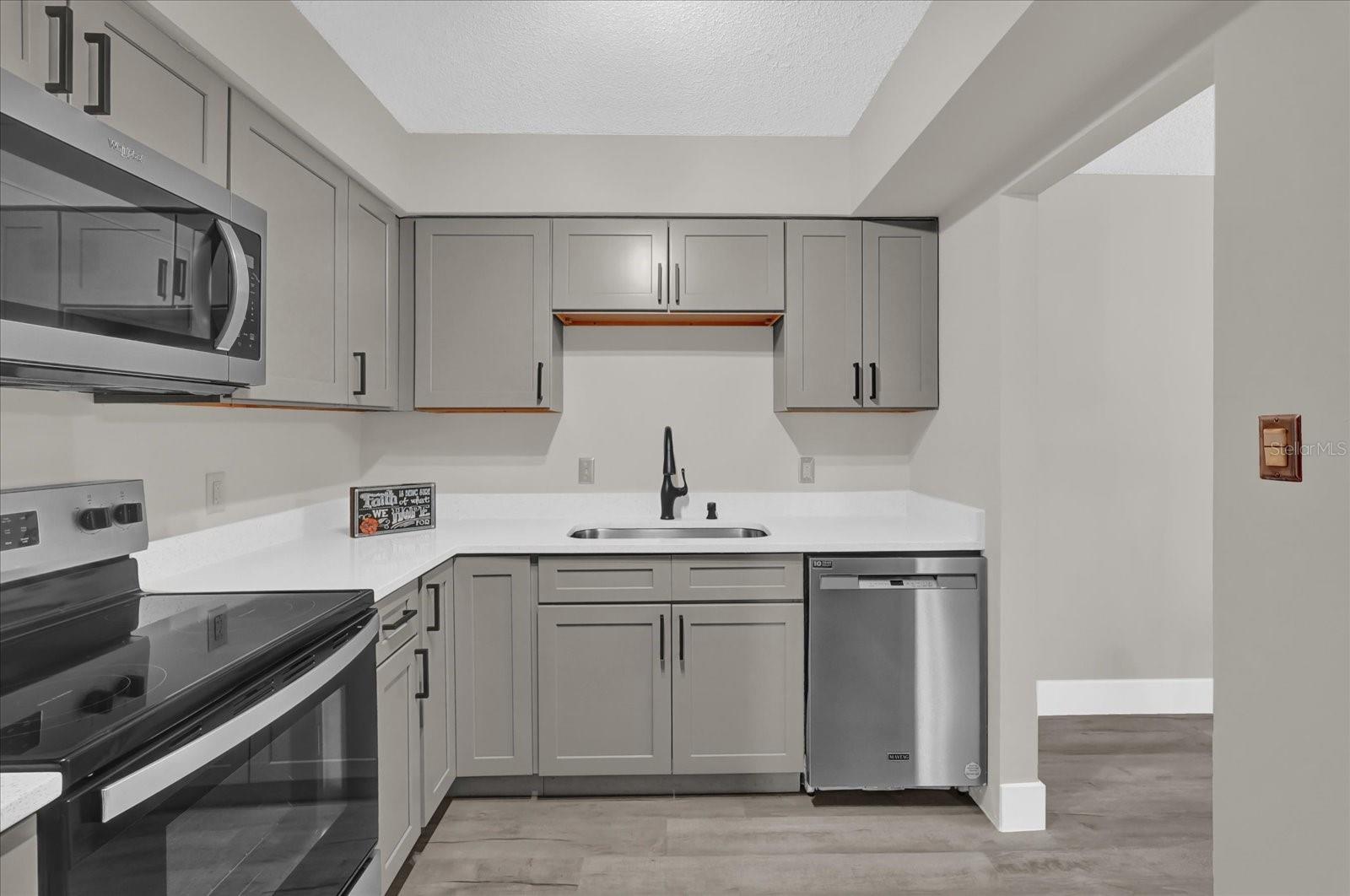 544 ORANGE DR #10, ALTAMONTE SPRINGS, FL, 32701