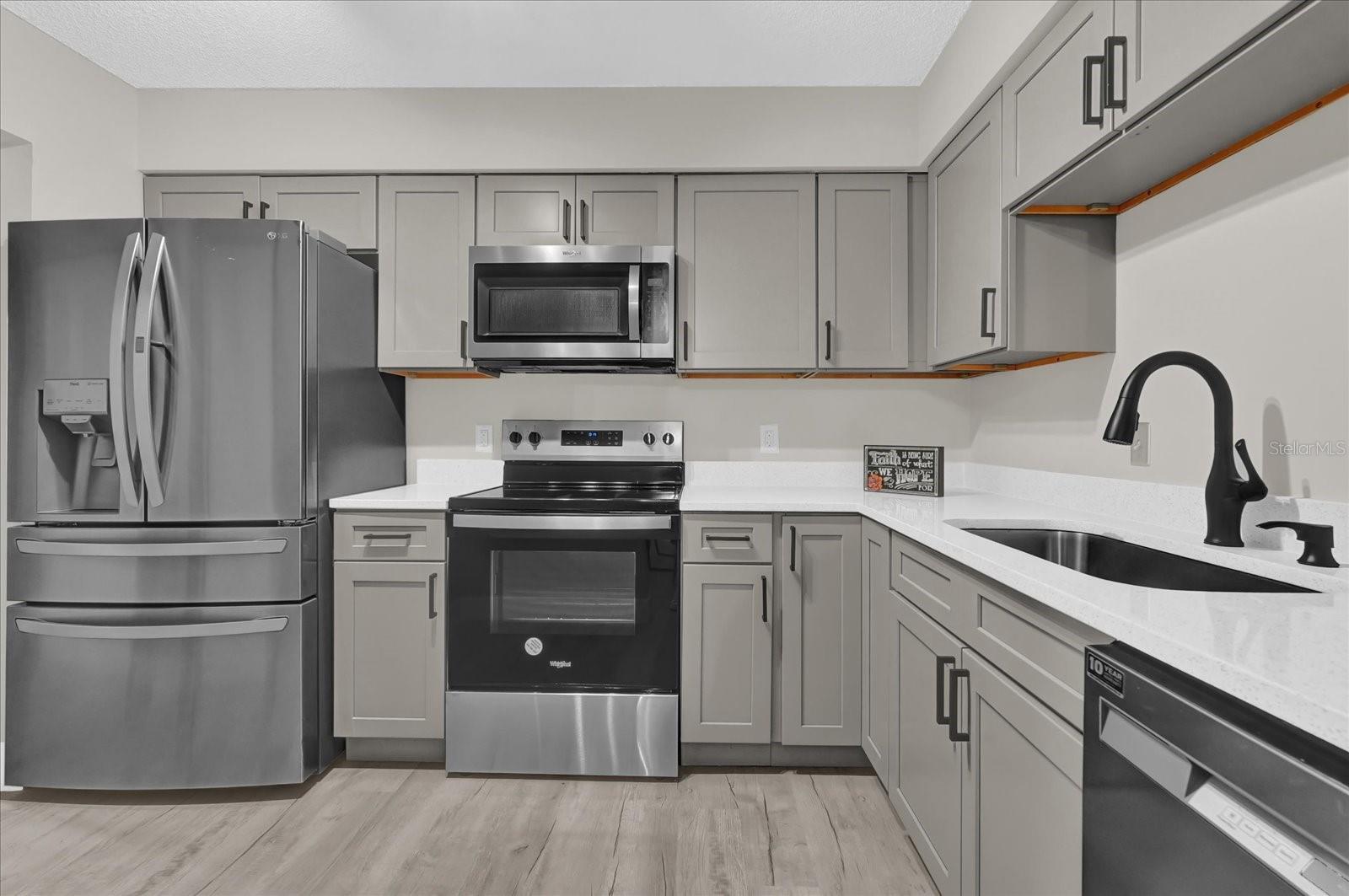 544 ORANGE DR #10, ALTAMONTE SPRINGS, FL, 32701