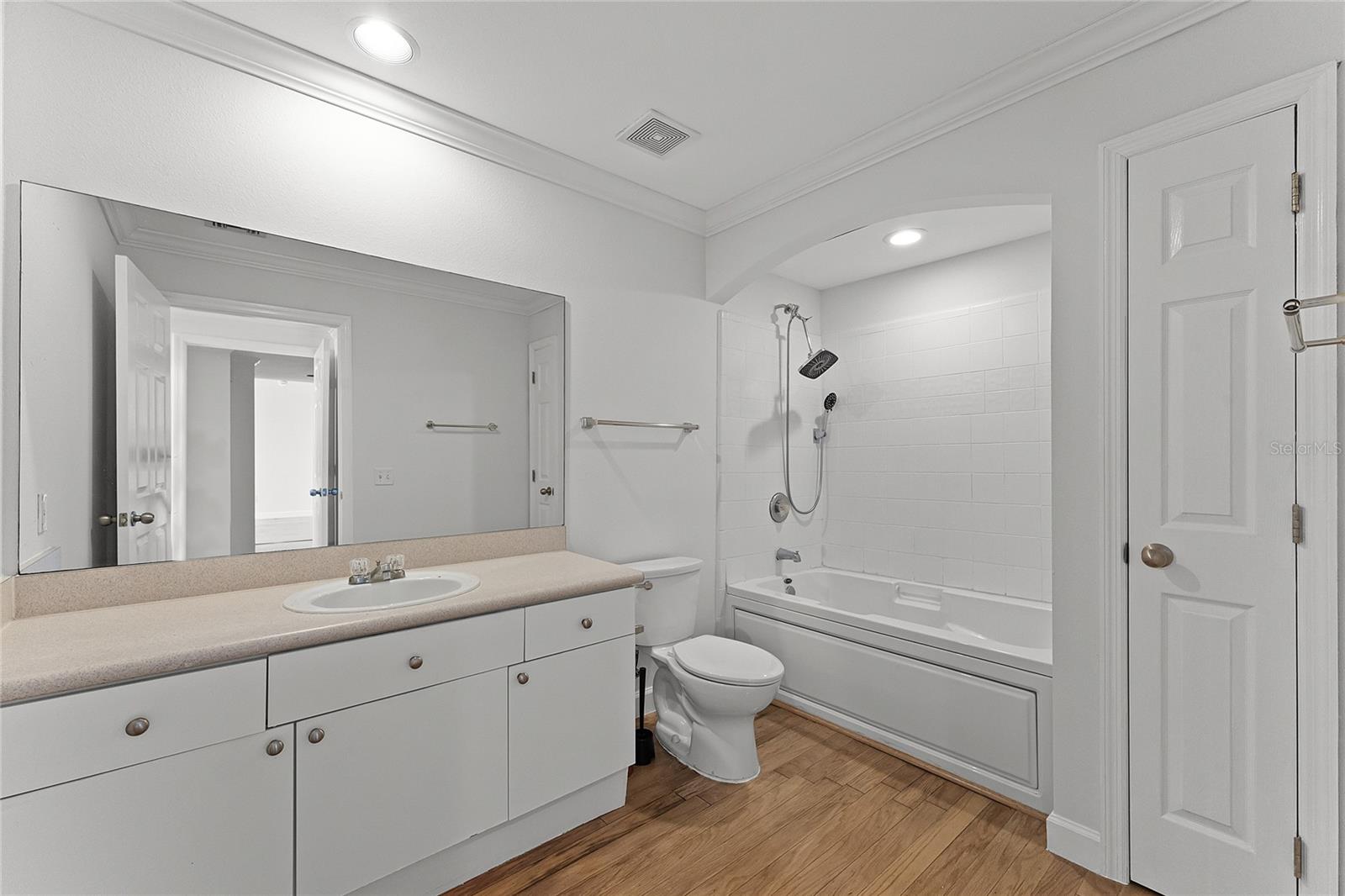 322 E CENTRAL BLVD #1807, ORLANDO, FL, 32801