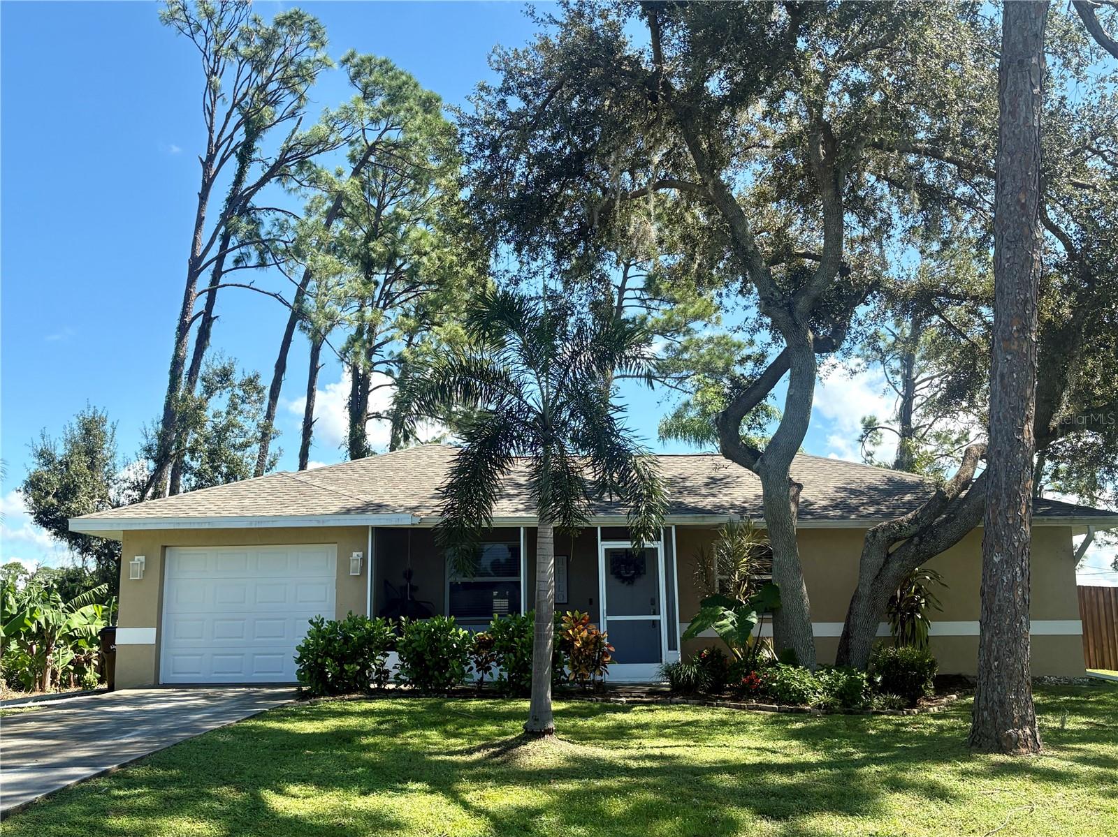 1594 S CHAMBERLAIN BLVD, NORTH PORT, FL, 34286
