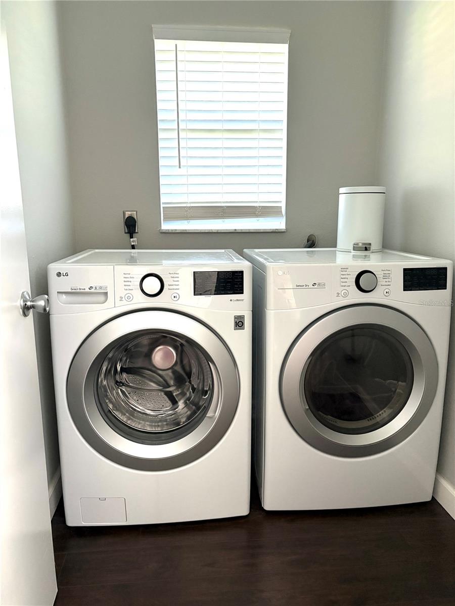 1594 S CHAMBERLAIN BLVD, NORTH PORT, FL, 34286