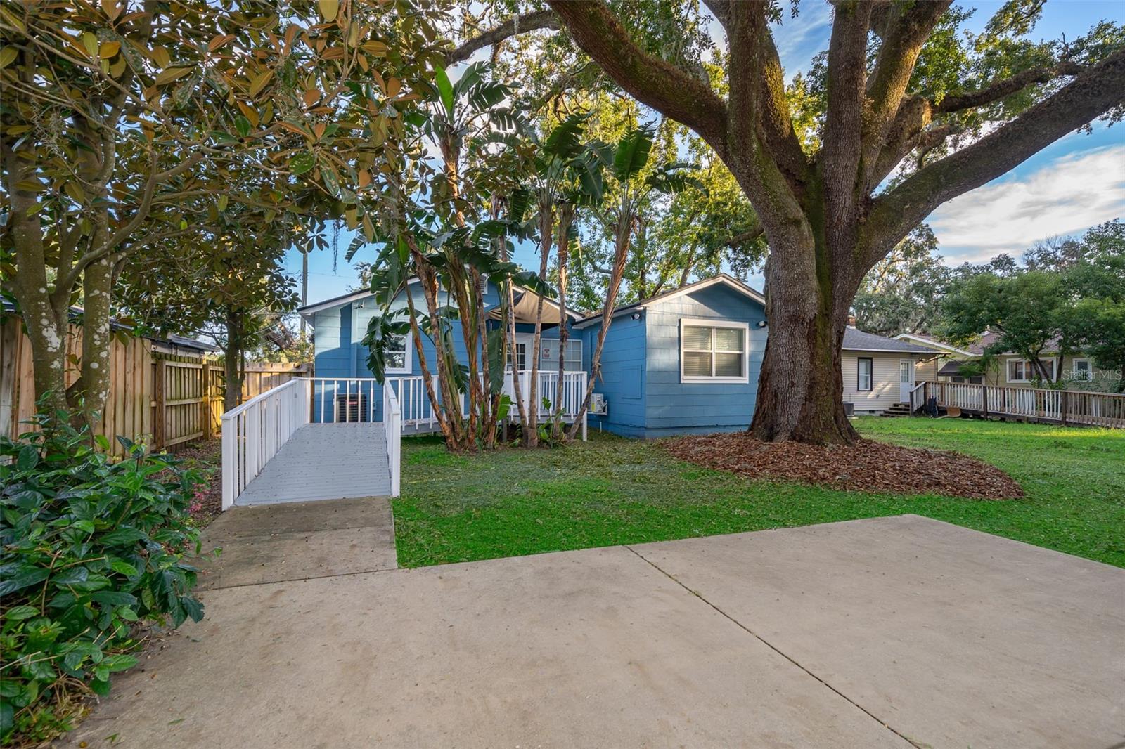 1900 HILLCREST ST, ORLANDO, FL, 32803