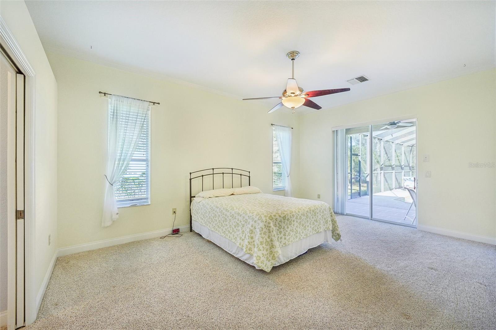 15840 OAKCREST CIR, BROOKSVILLE, FL, 34604
