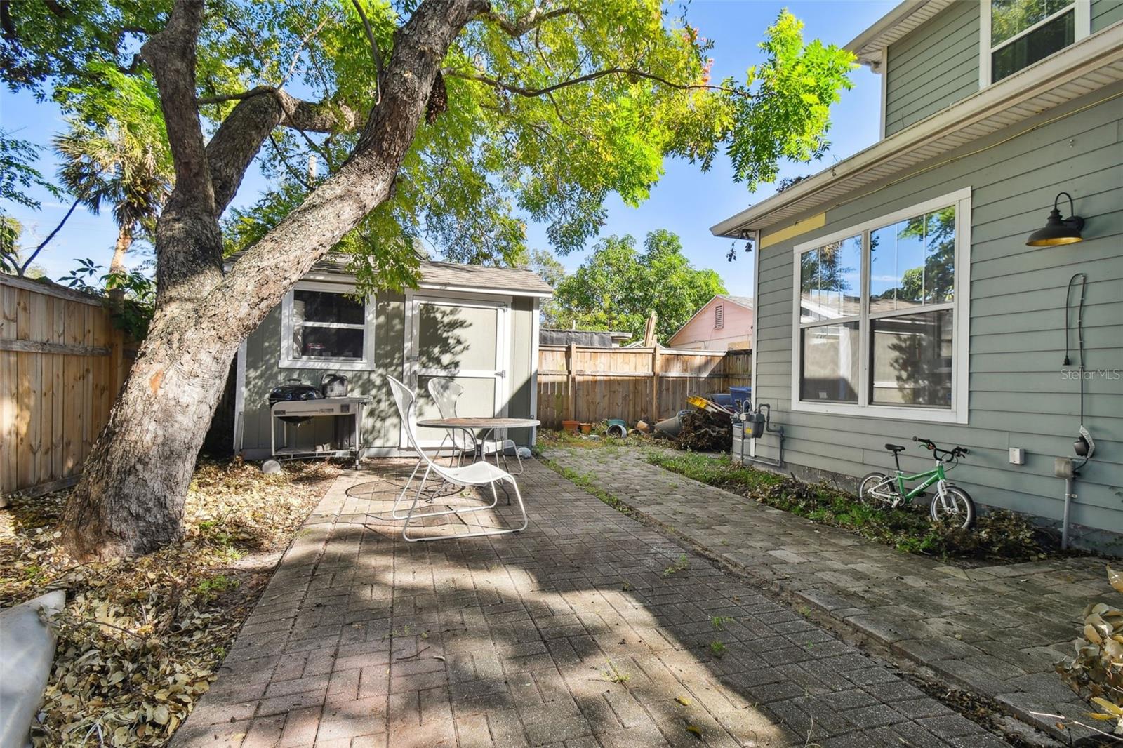 303 W NORTH BAY ST, TAMPA, FL, 33603