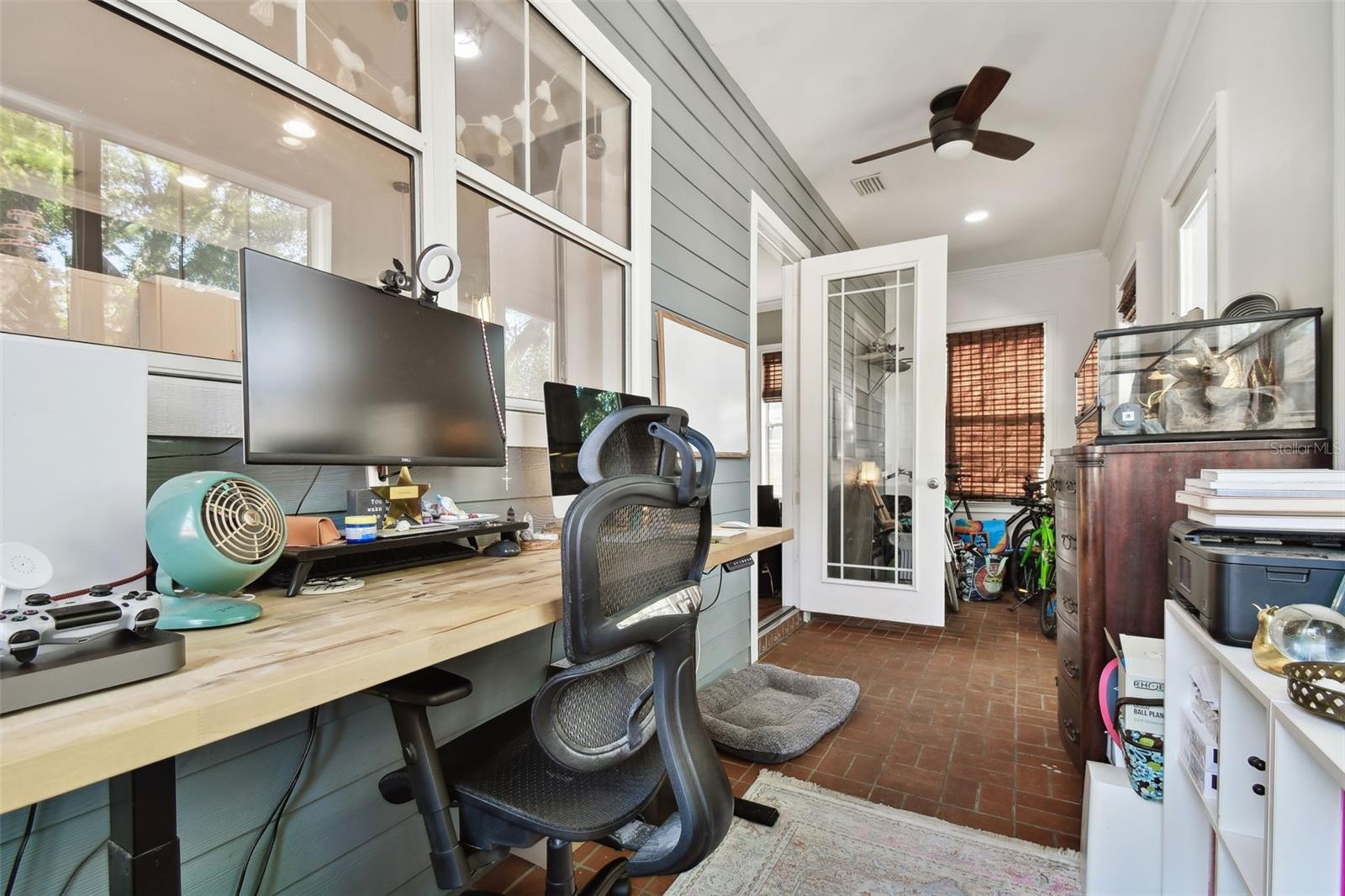 303 W NORTH BAY ST, TAMPA, FL, 33603