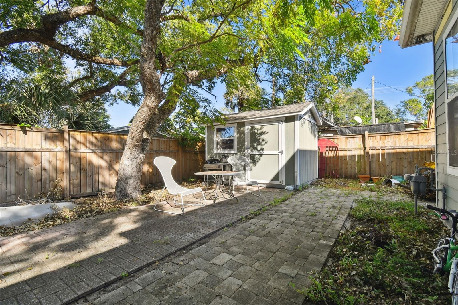 303 W NORTH BAY ST, TAMPA, FL, 33603