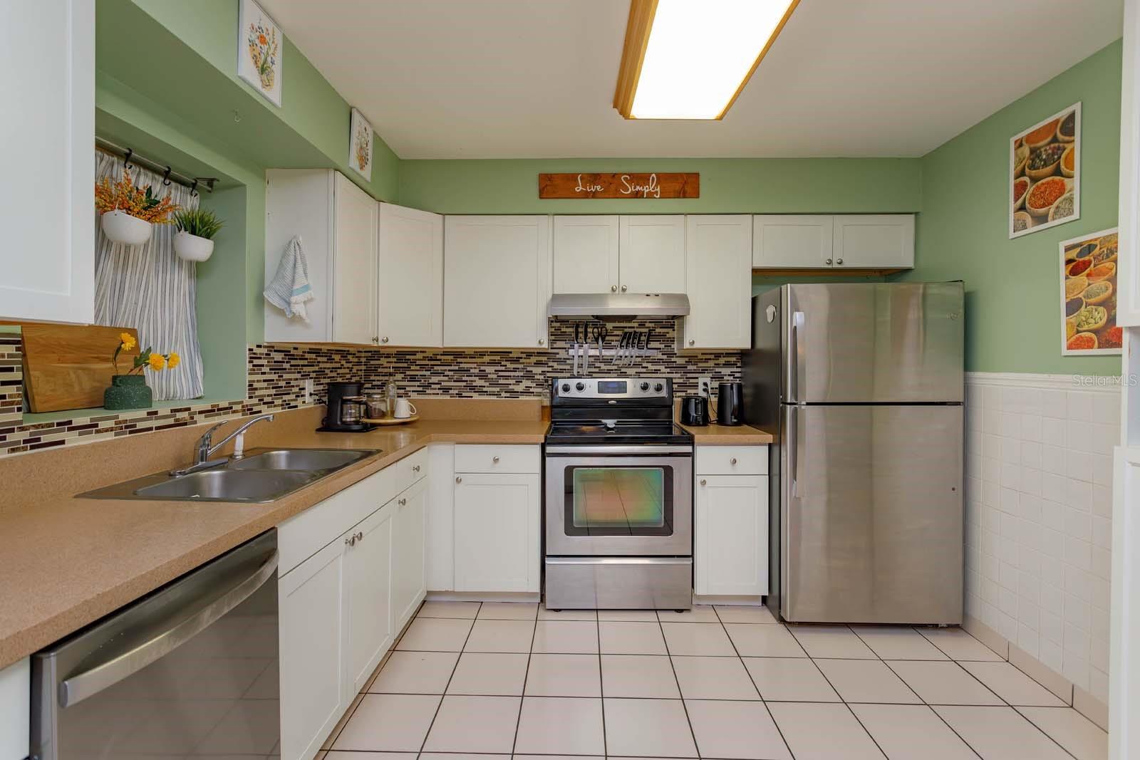 1212 RUSSELL DR, OCOEE, FL, 34761