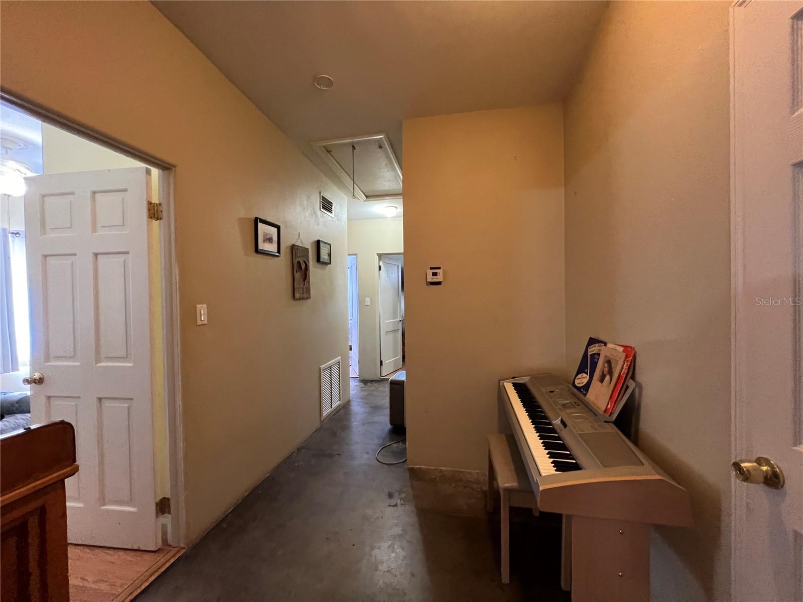 6023 SAGE DR, ORLANDO, FL, 32807
