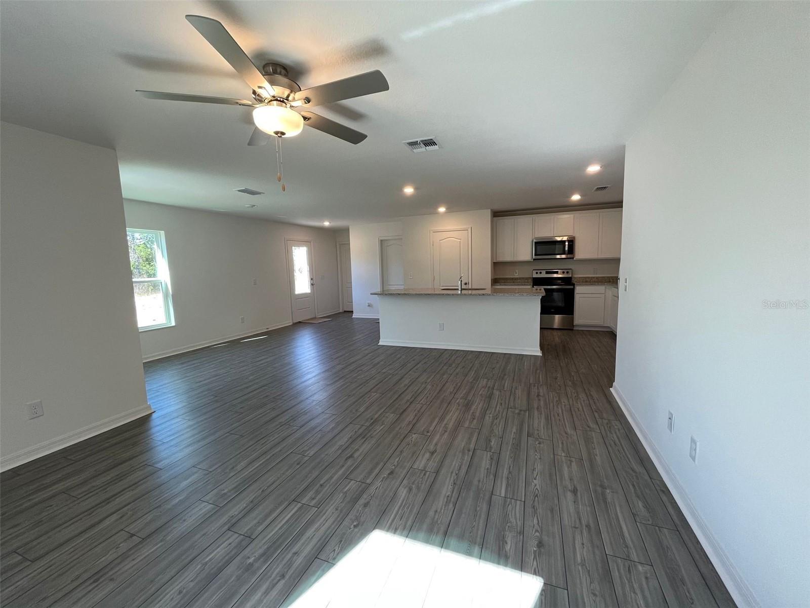 635 BAY LEAF DR, POINCIANA, FL, 34759