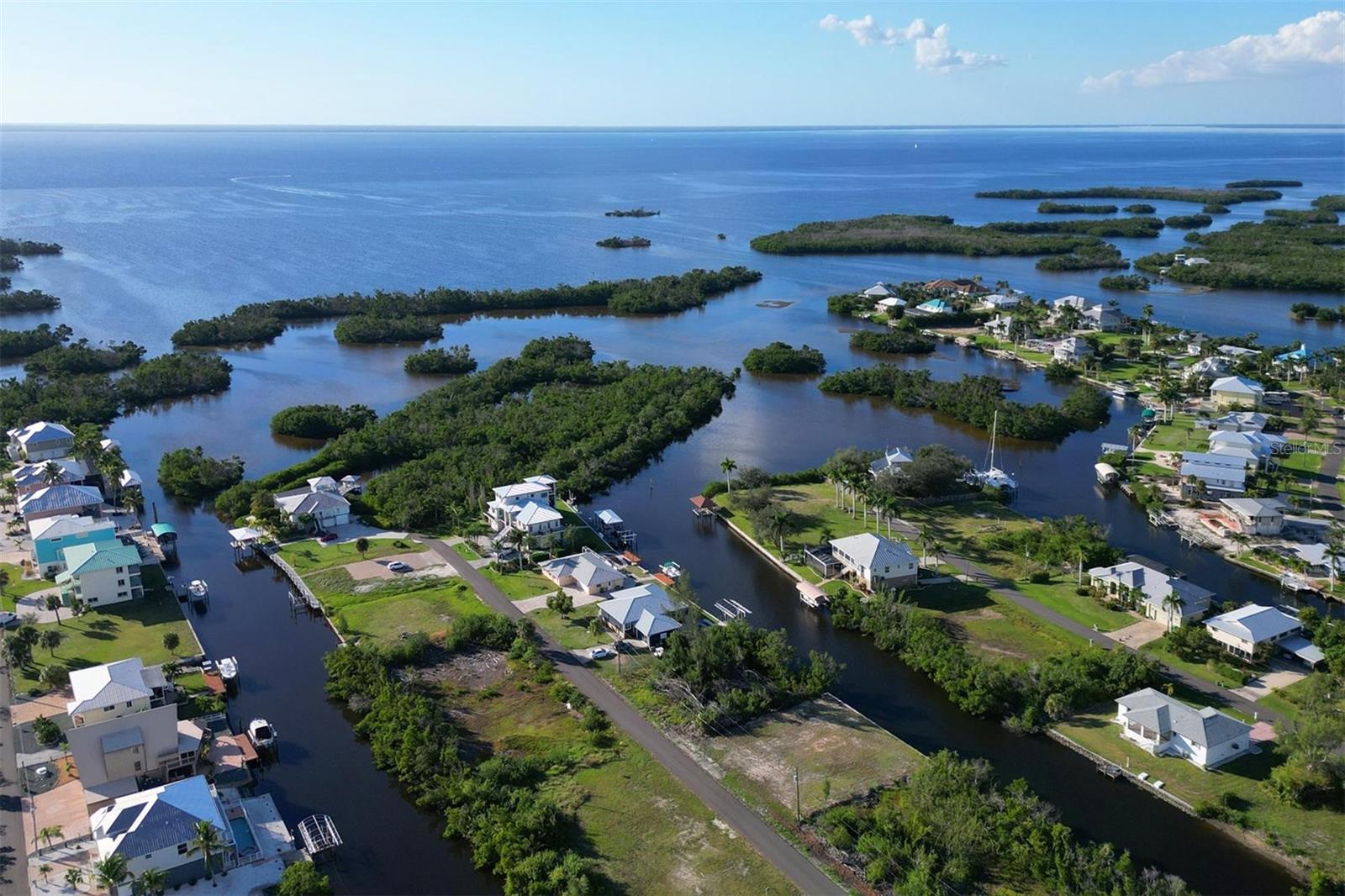 24190 BLACKBEARD BLVD, PUNTA GORDA, FL, 33955