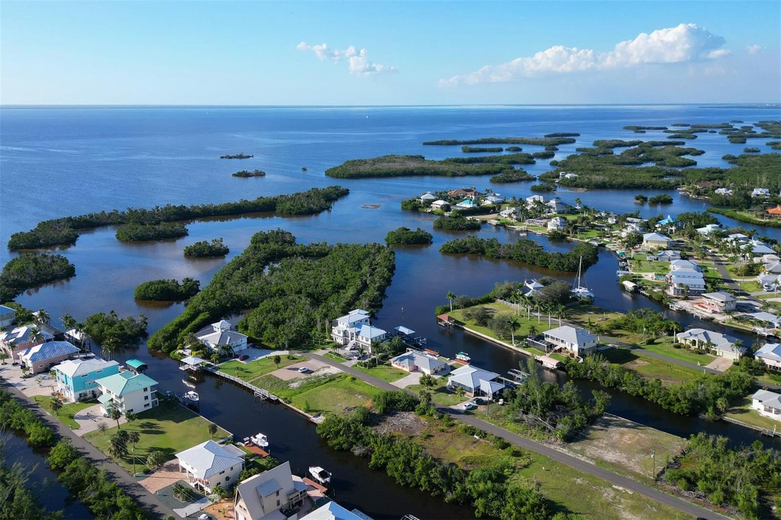 24190 BLACKBEARD BLVD, PUNTA GORDA, FL, 33955