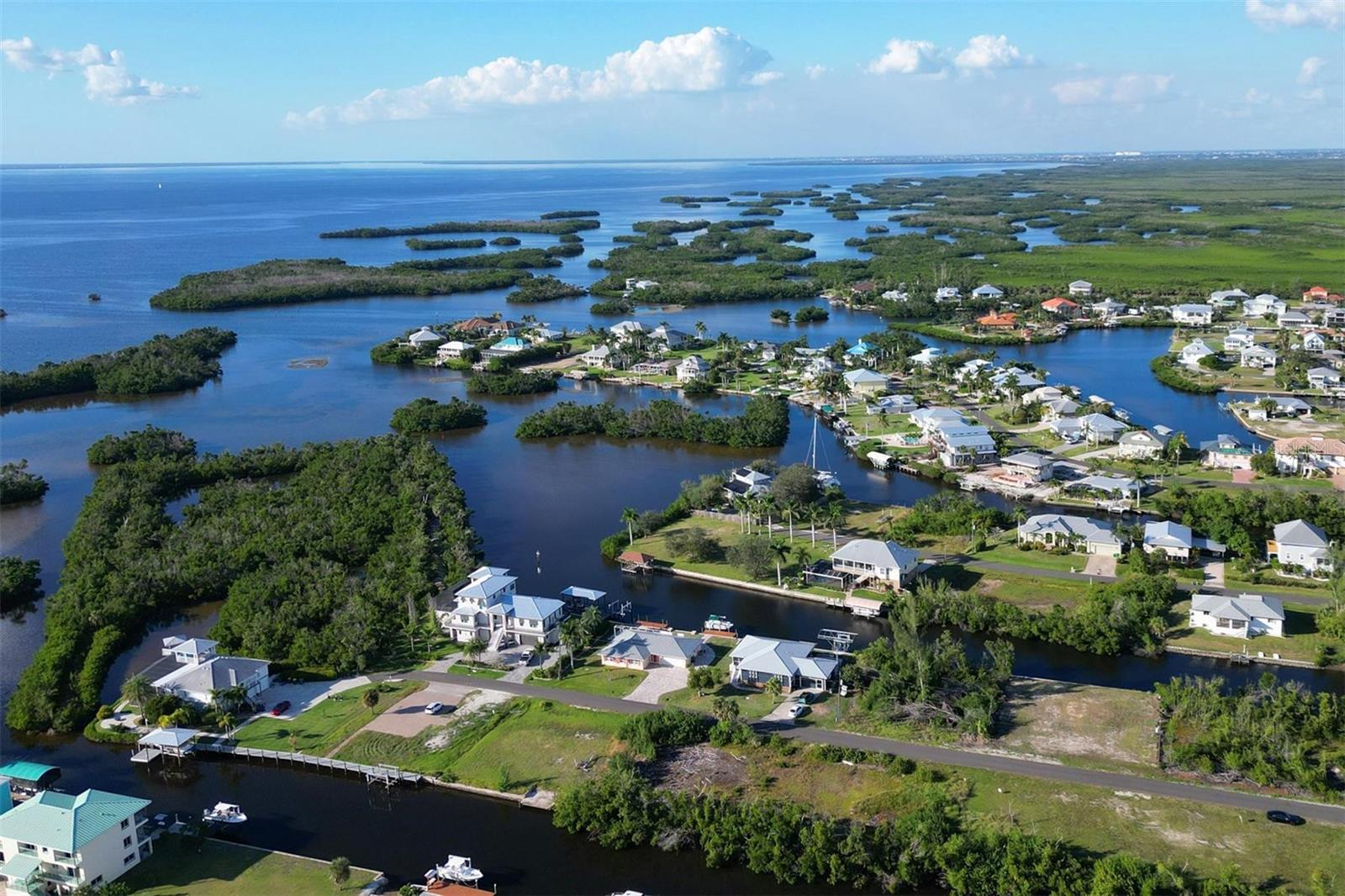 24190 BLACKBEARD BLVD, PUNTA GORDA, FL, 33955