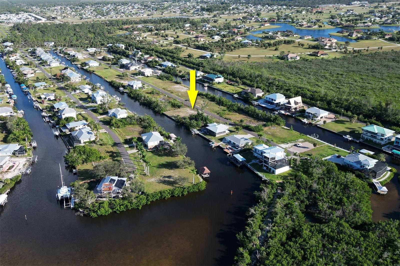 24190 BLACKBEARD BLVD, PUNTA GORDA, FL, 33955