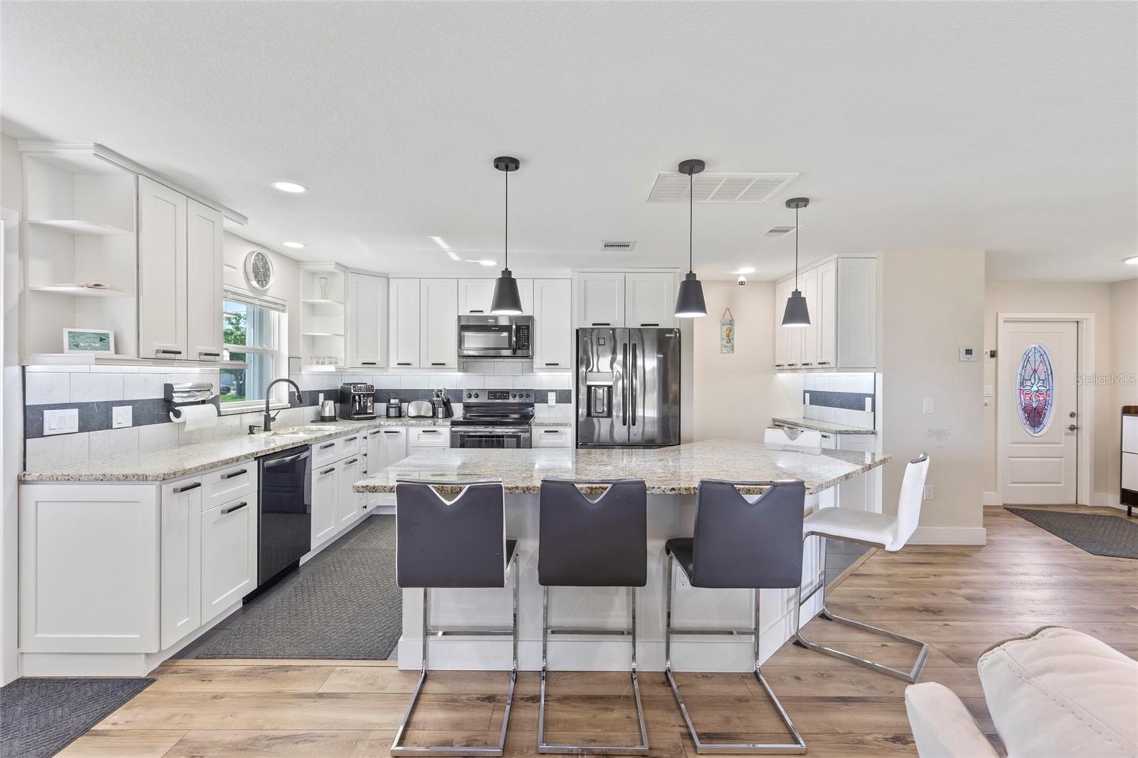 132 CONCORD DR NE, PORT CHARLOTTE, FL, 33952