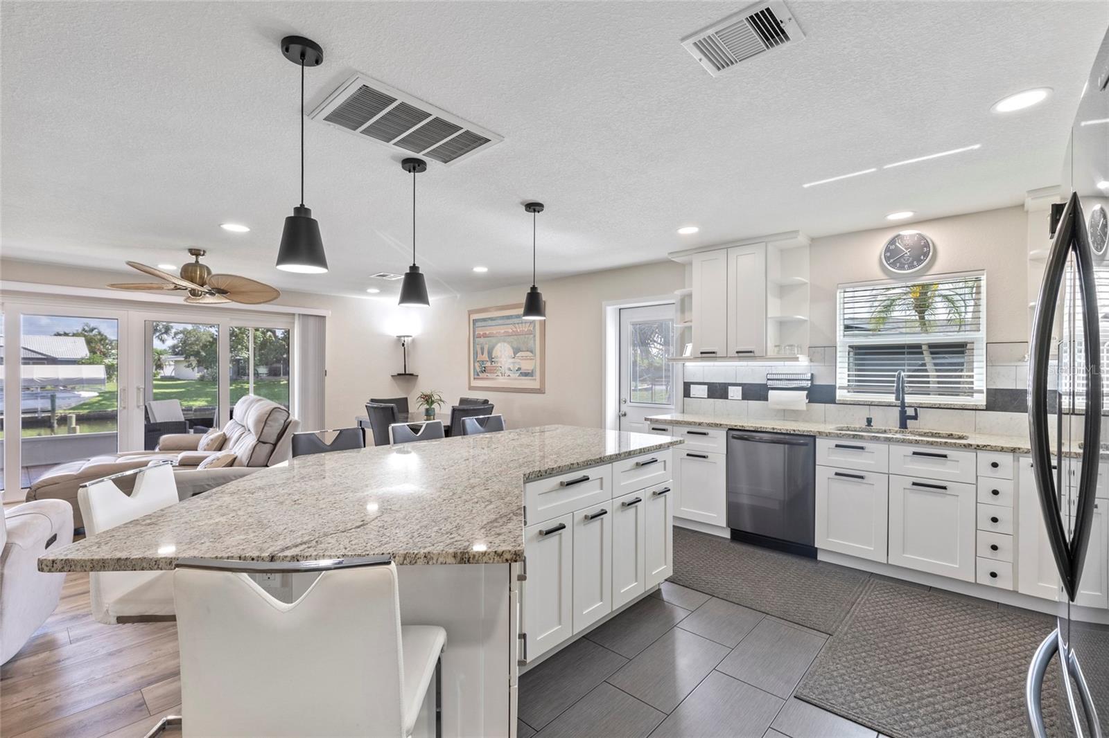 132 CONCORD DR NE, PORT CHARLOTTE, FL, 33952