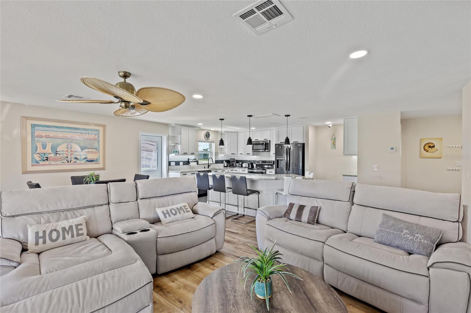 132 CONCORD DR NE, PORT CHARLOTTE, FL, 33952