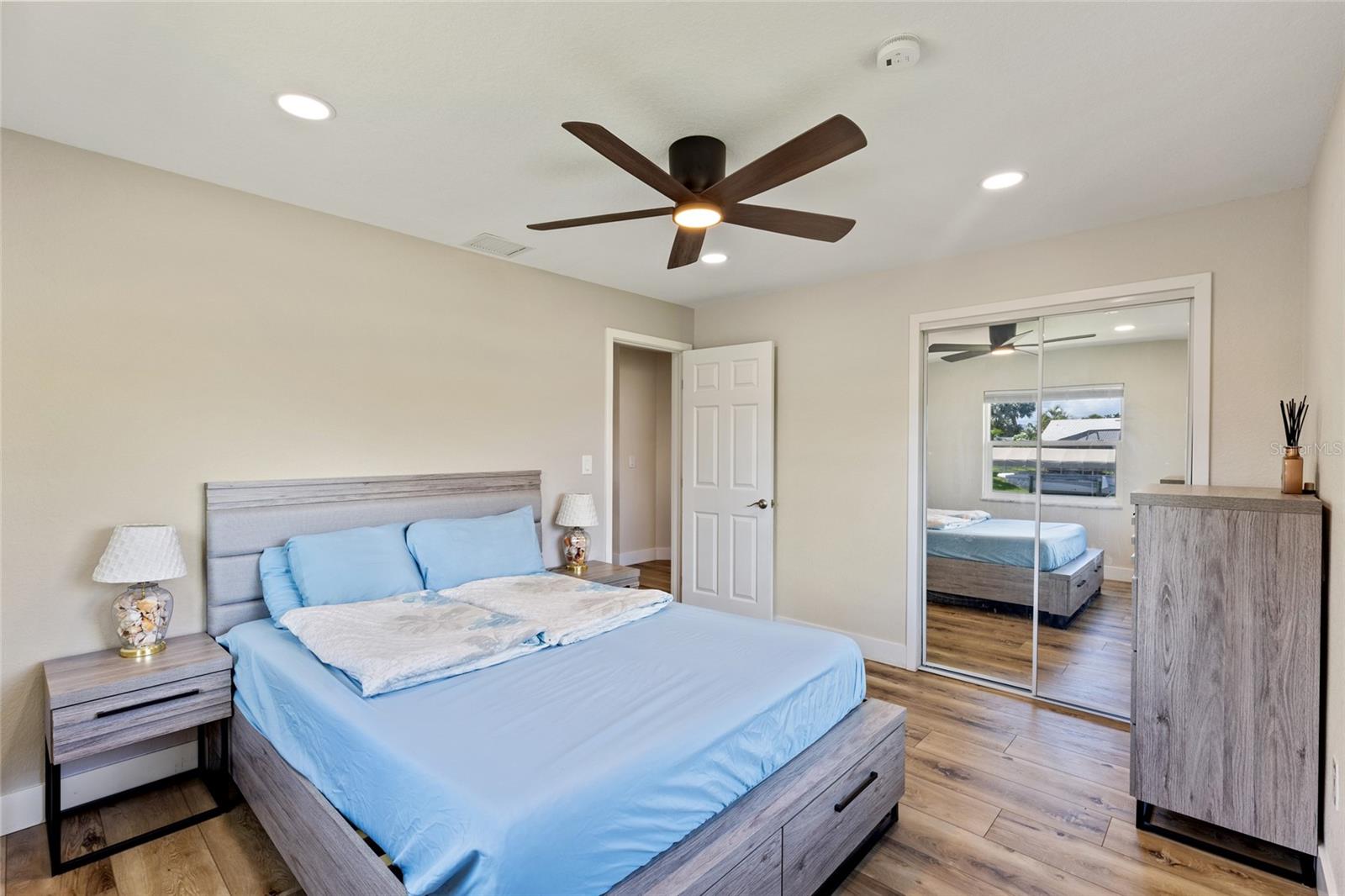 132 CONCORD DR NE, PORT CHARLOTTE, FL, 33952