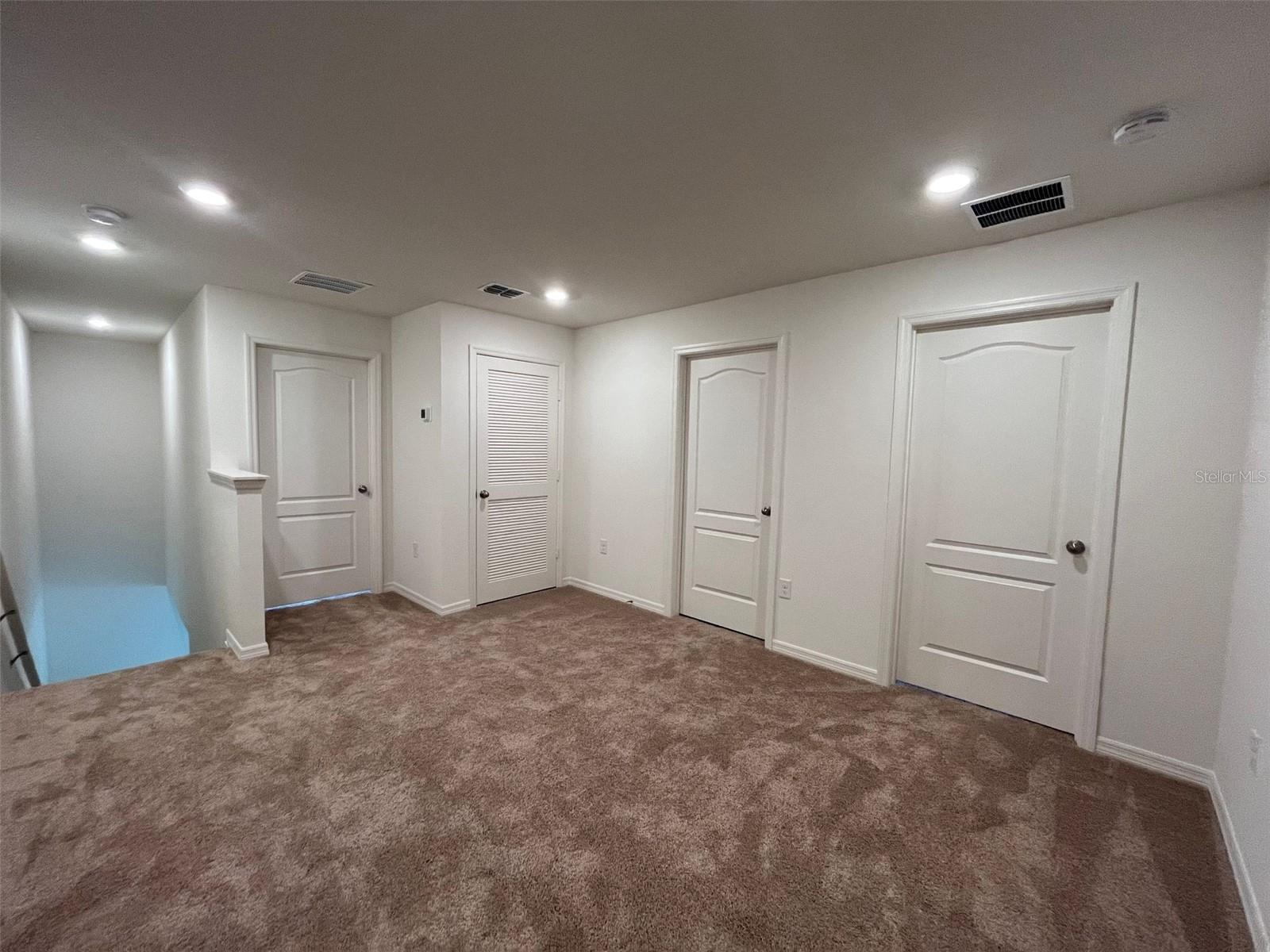 703 BAY LEAF DR, POINCIANA, FL, 34759