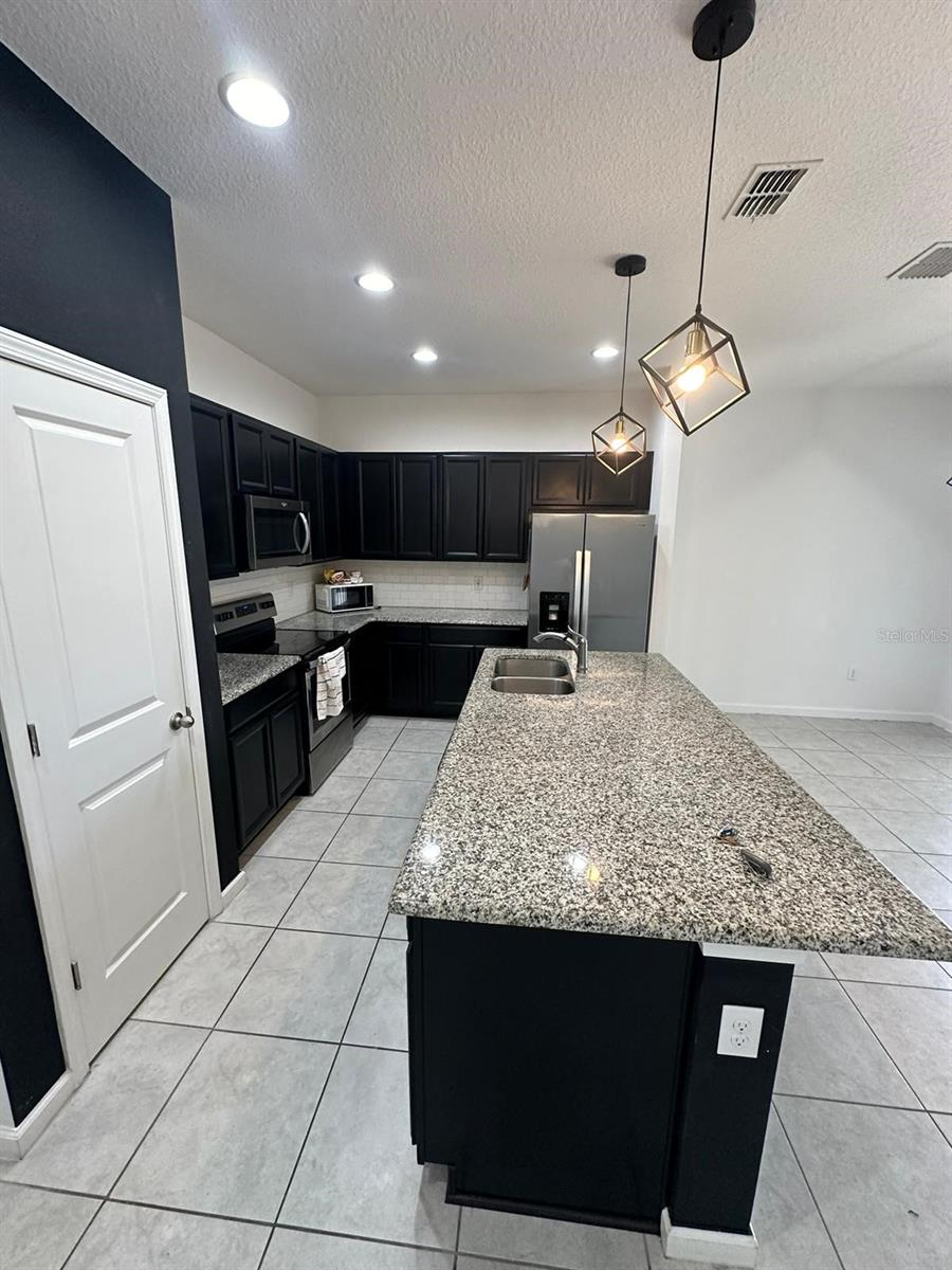 624 DISA DR, DAVENPORT, FL, 33837