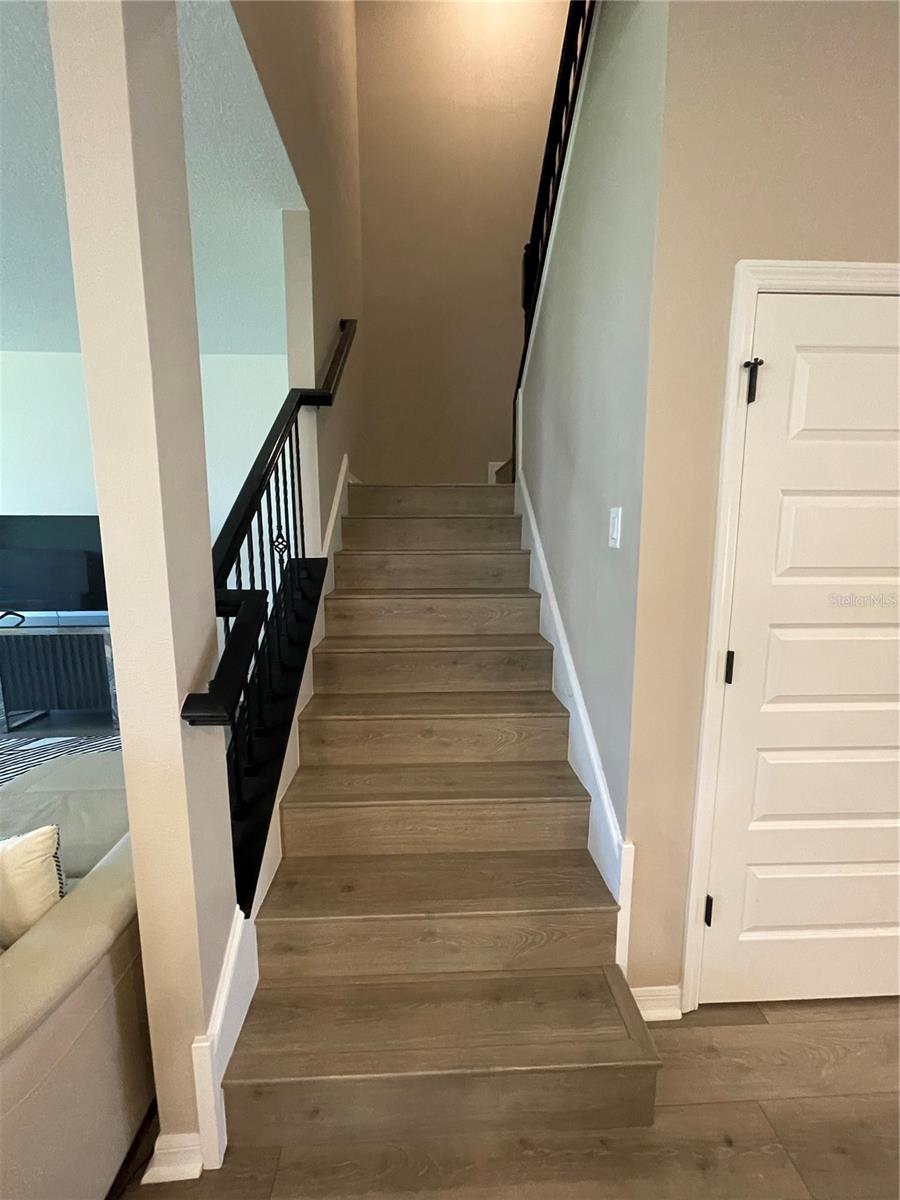 7728 BRONZE OAK DR, WESLEY CHAPEL, FL, 33545