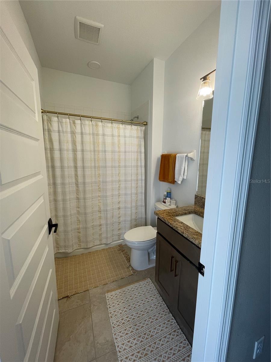 7728 BRONZE OAK DR, WESLEY CHAPEL, FL, 33545