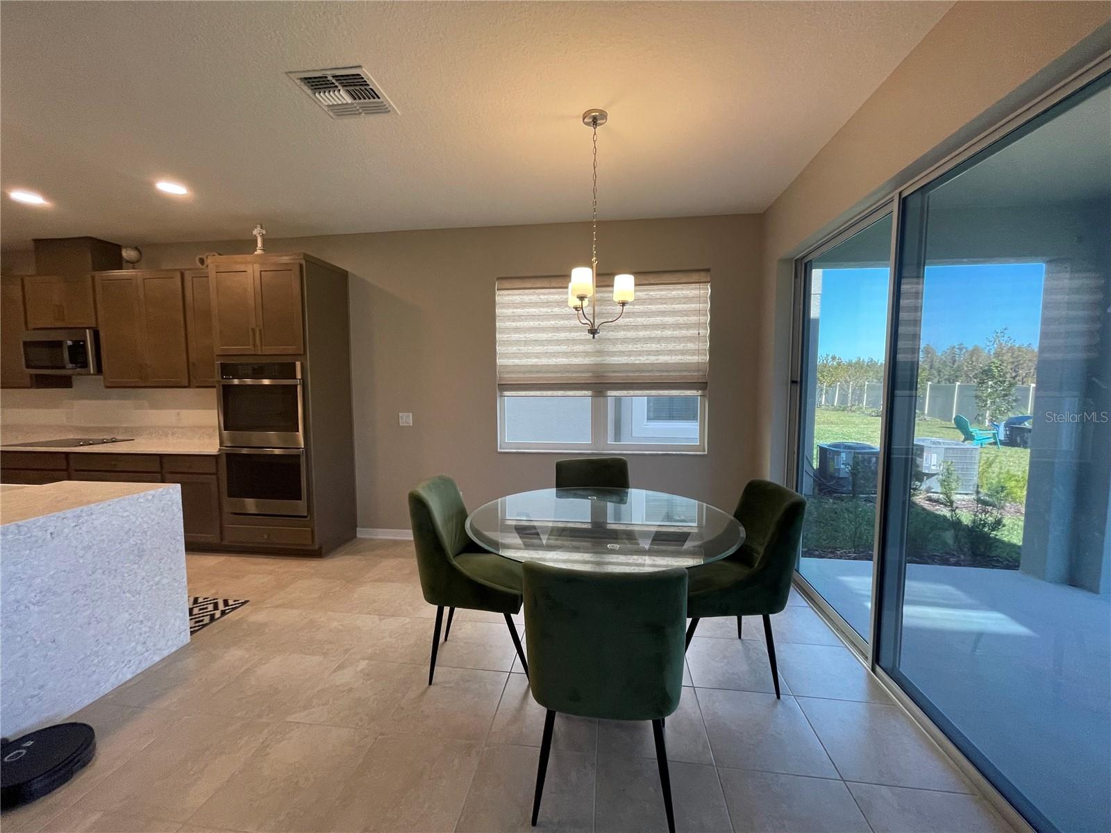 7728 BRONZE OAK DR, WESLEY CHAPEL, FL, 33545