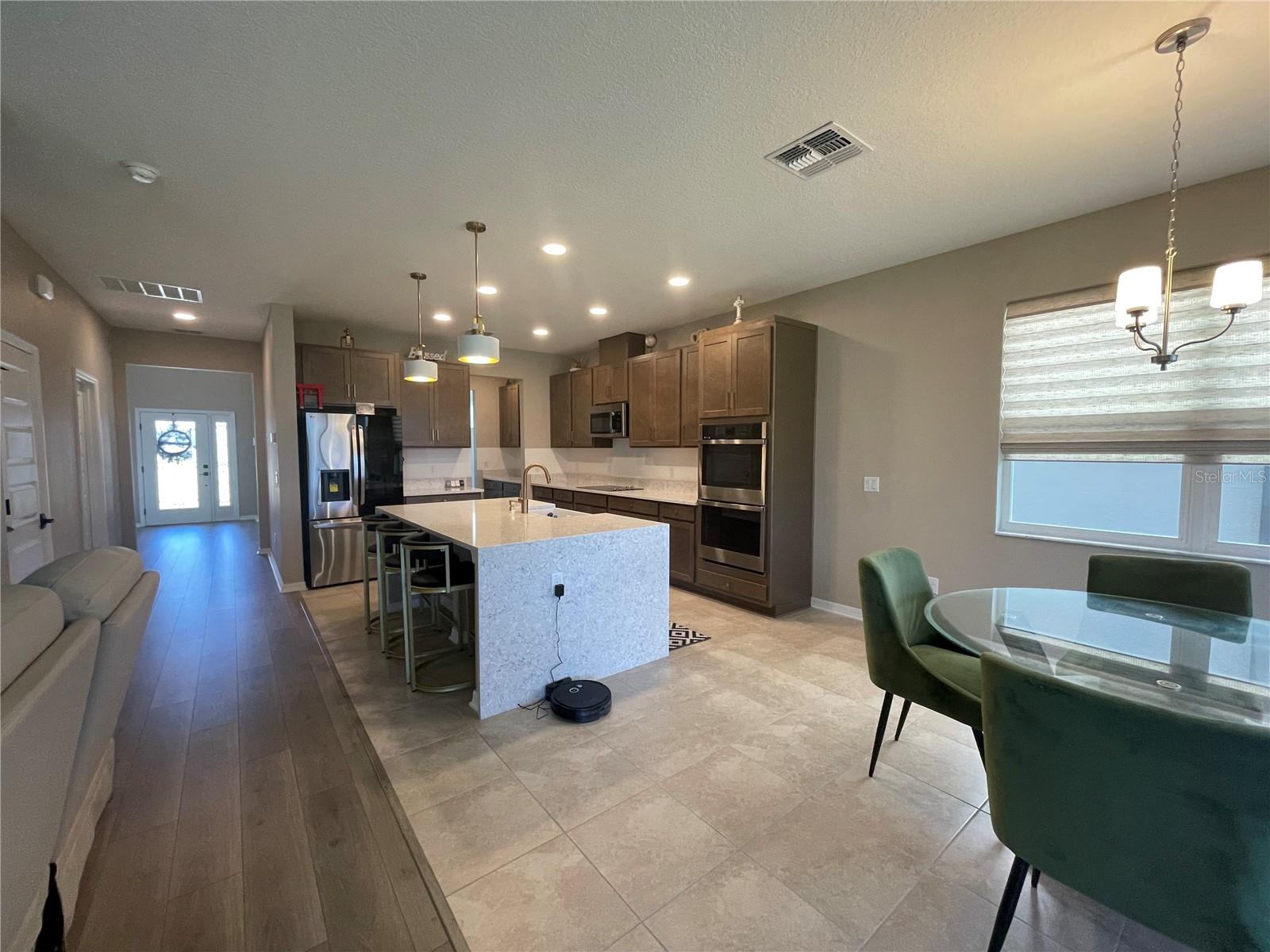 7728 BRONZE OAK DR, WESLEY CHAPEL, FL, 33545
