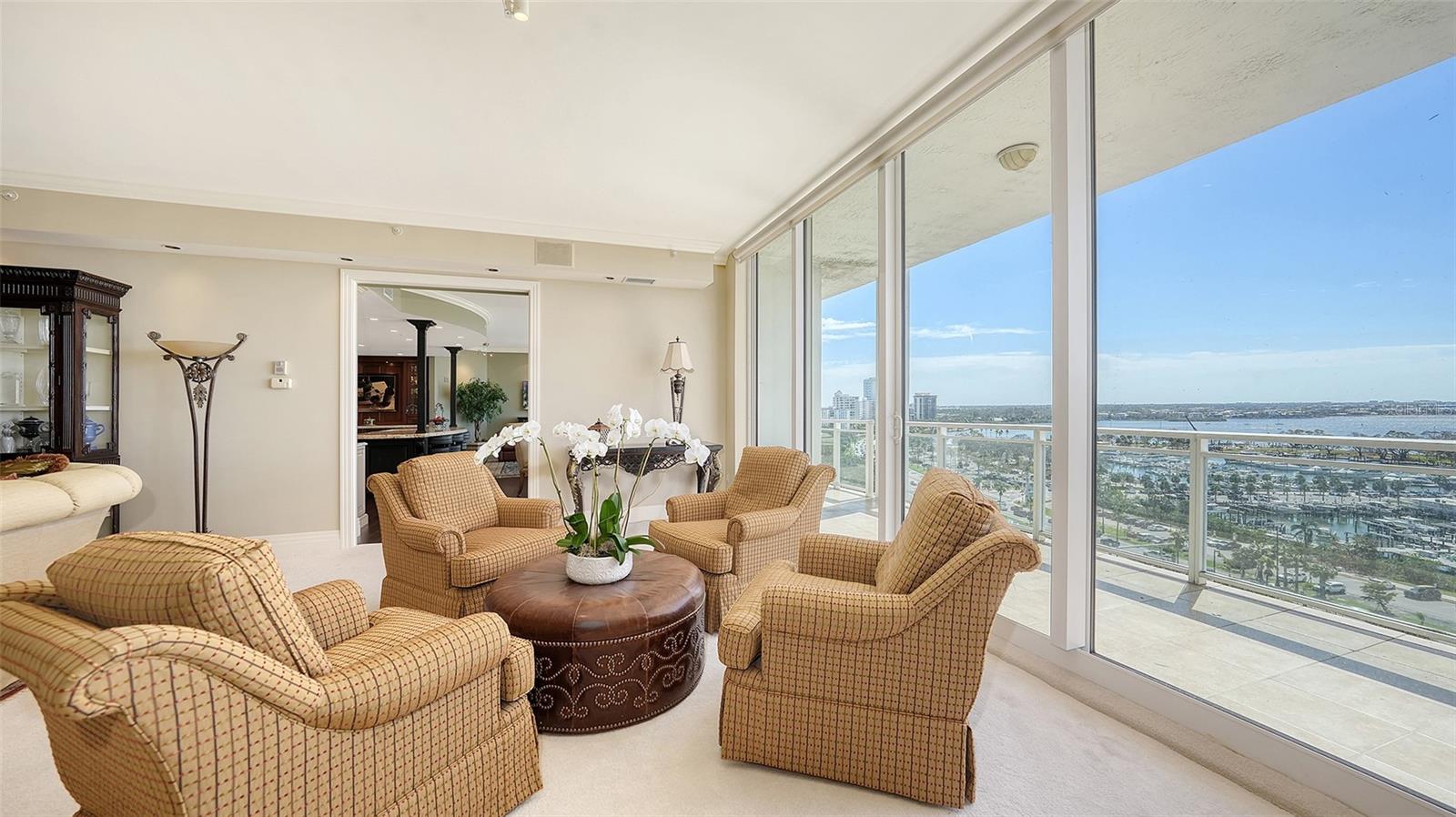 1233 N GULFSTREAM AVE #1001, SARASOTA, FL, 34236