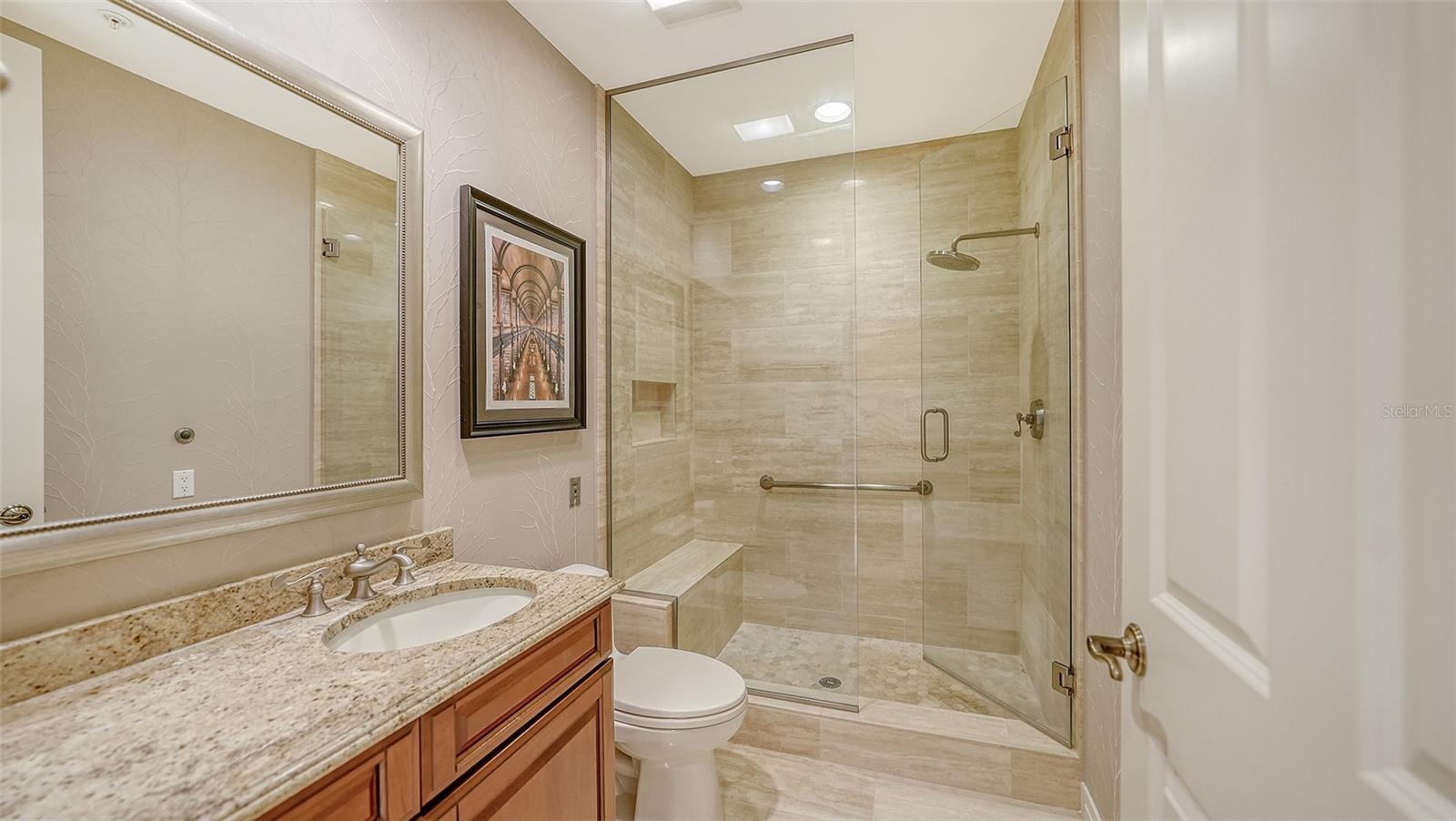 1233 N GULFSTREAM AVE #1001, SARASOTA, FL, 34236