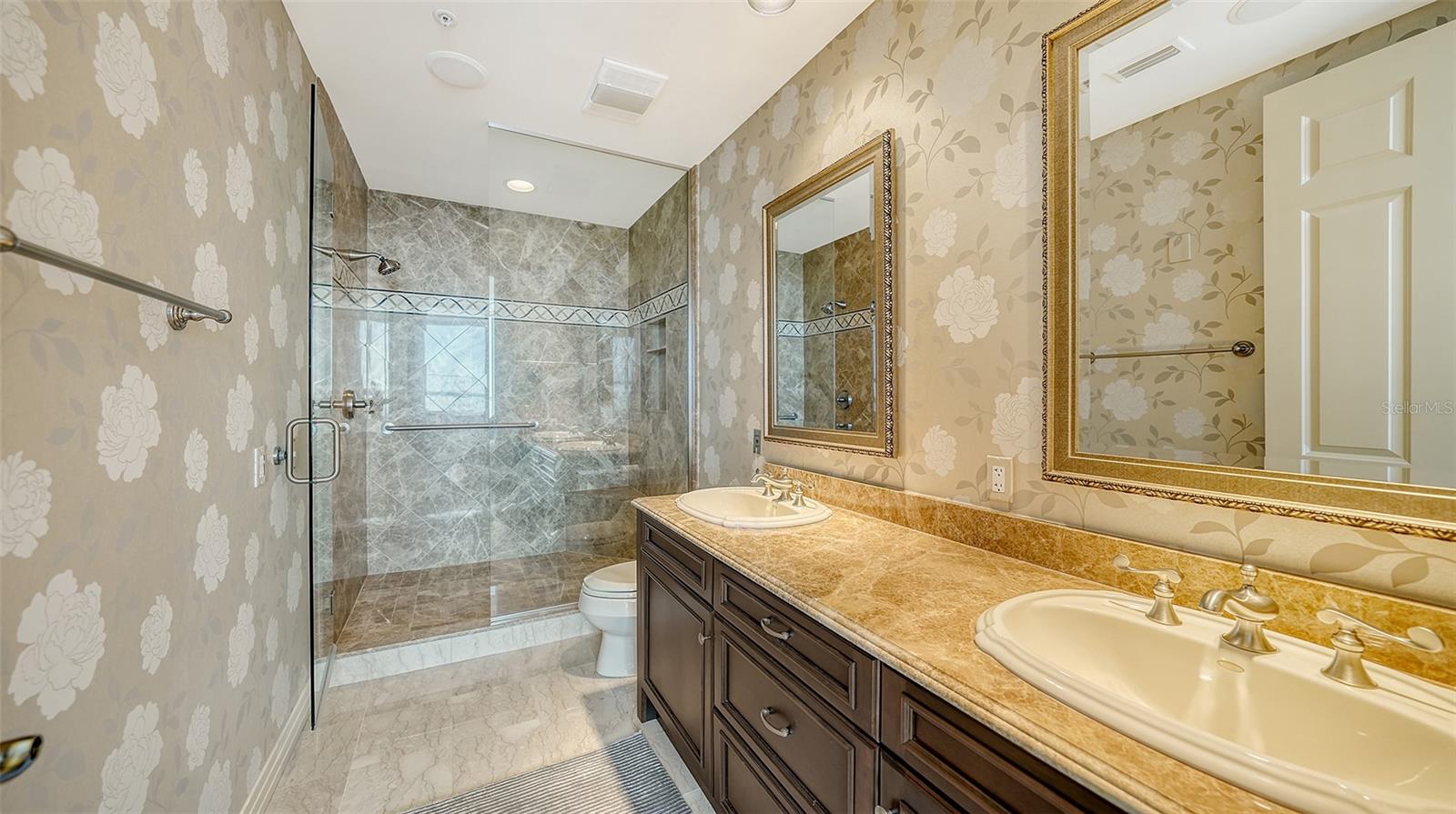 1233 N GULFSTREAM AVE #1001, SARASOTA, FL, 34236