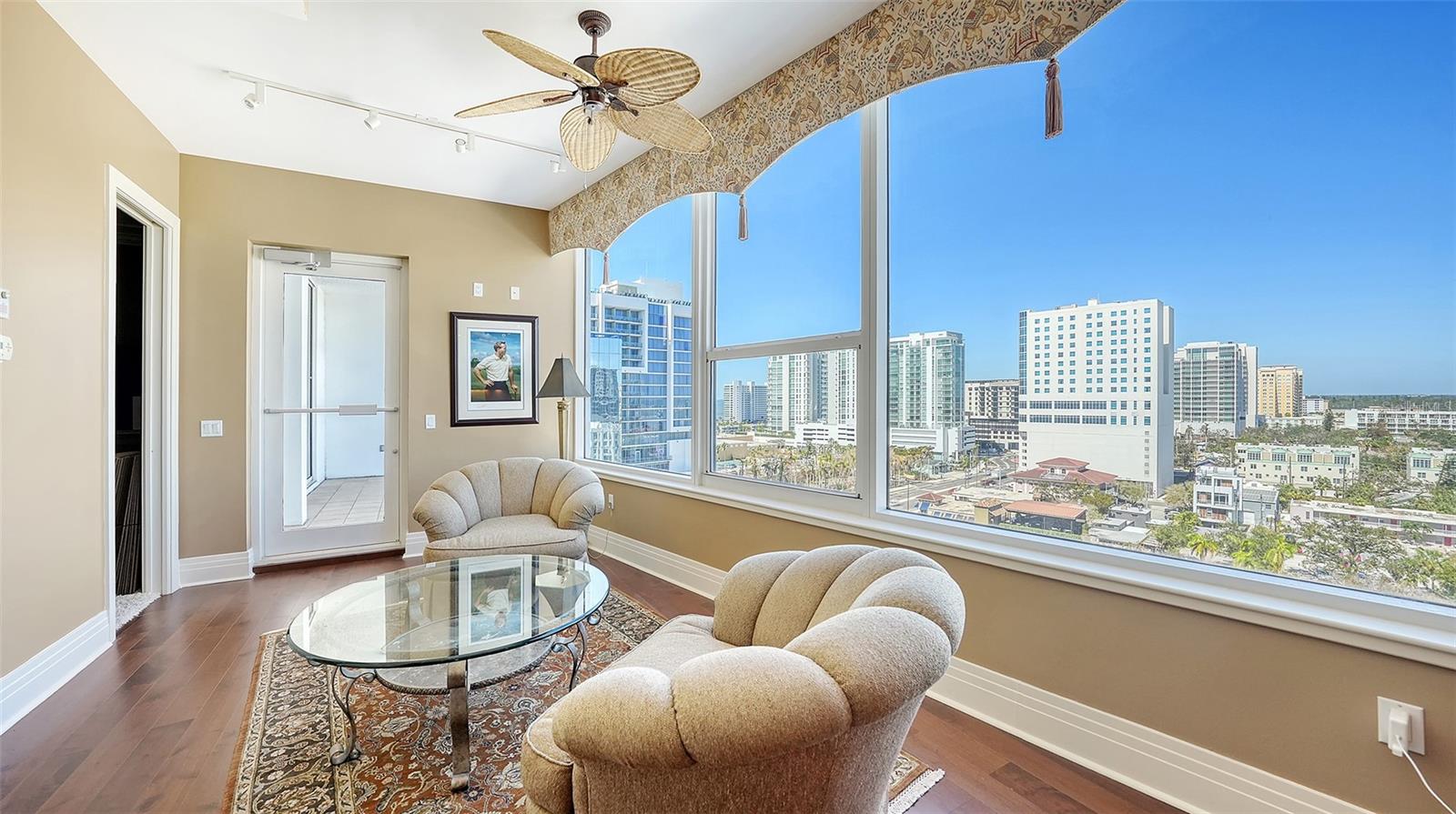 1233 N GULFSTREAM AVE #1001, SARASOTA, FL, 34236