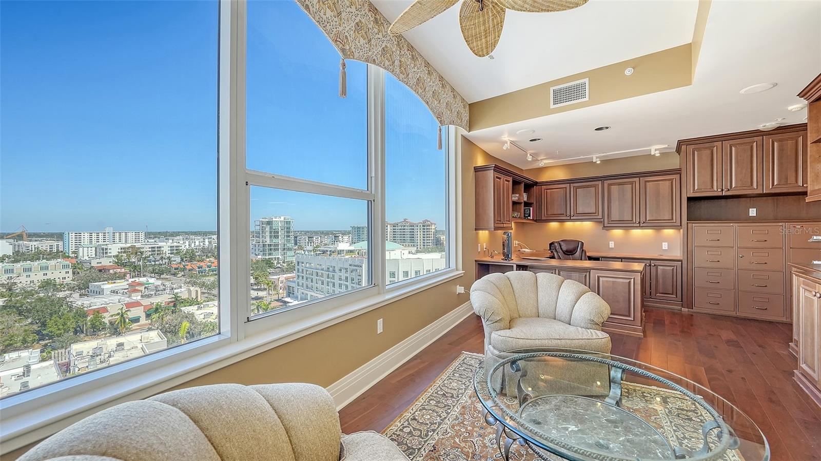 1233 N GULFSTREAM AVE #1001, SARASOTA, FL, 34236