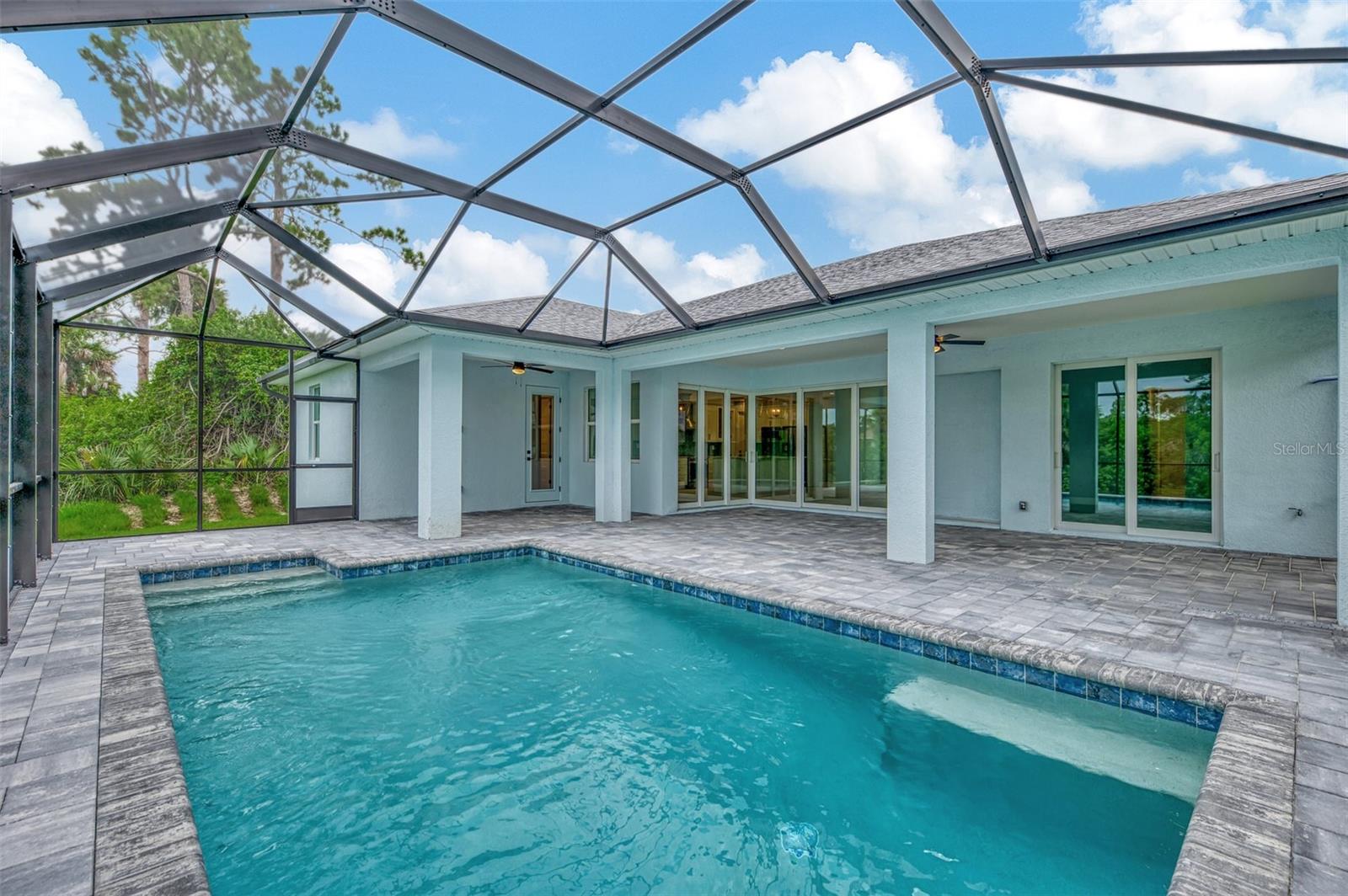 1411 LIGGETT CIR, PORT CHARLOTTE, FL, 33953