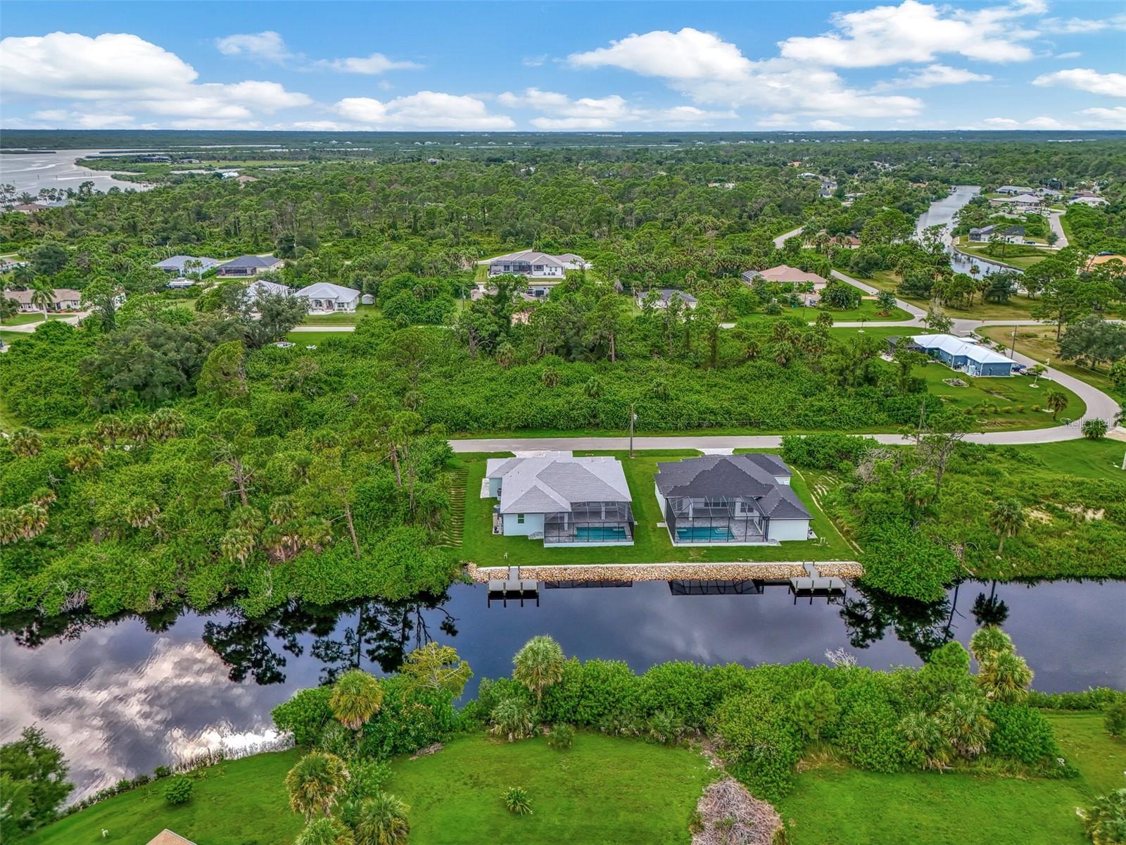 1411 LIGGETT CIR, PORT CHARLOTTE, FL, 33953