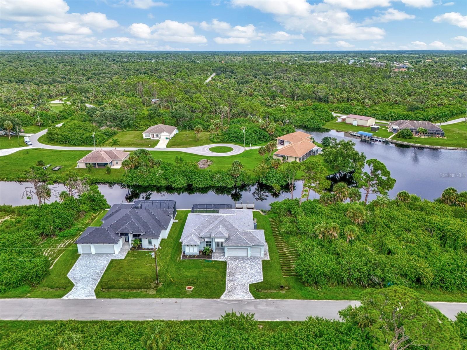 1411 LIGGETT CIR, PORT CHARLOTTE, FL, 33953