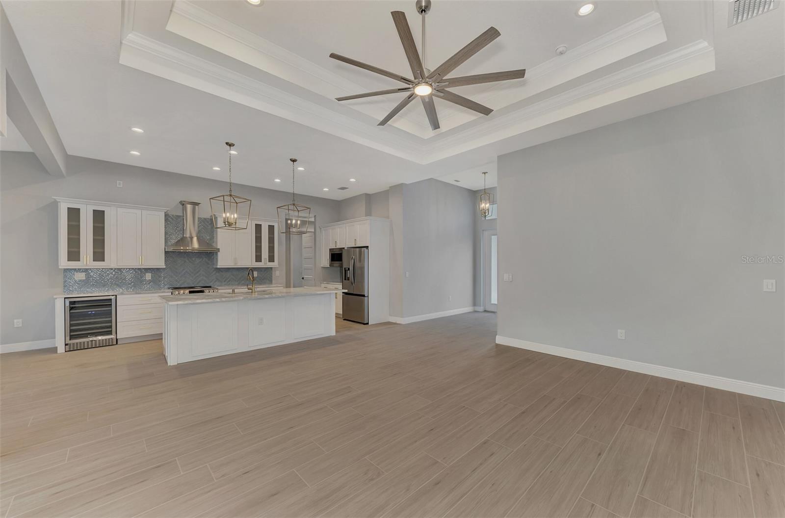 1411 LIGGETT CIR, PORT CHARLOTTE, FL, 33953