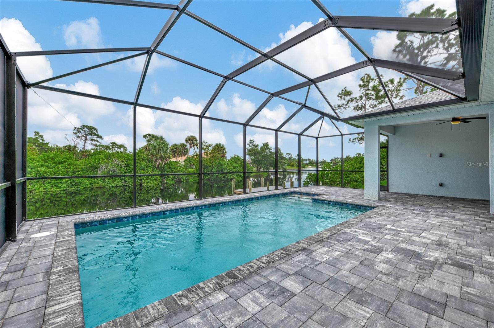 1411 LIGGETT CIR, PORT CHARLOTTE, FL, 33953