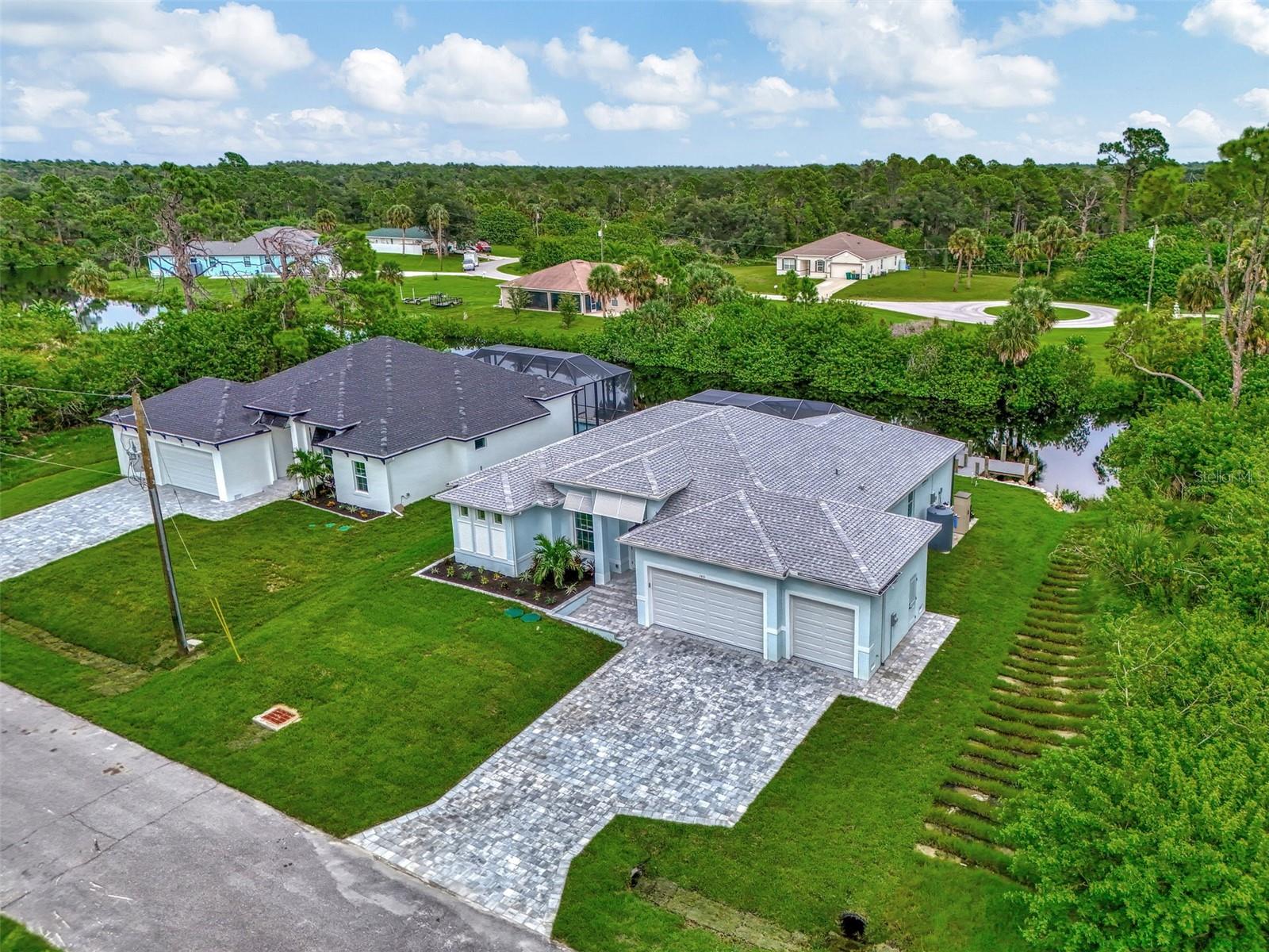 1411 LIGGETT CIR, PORT CHARLOTTE, FL, 33953