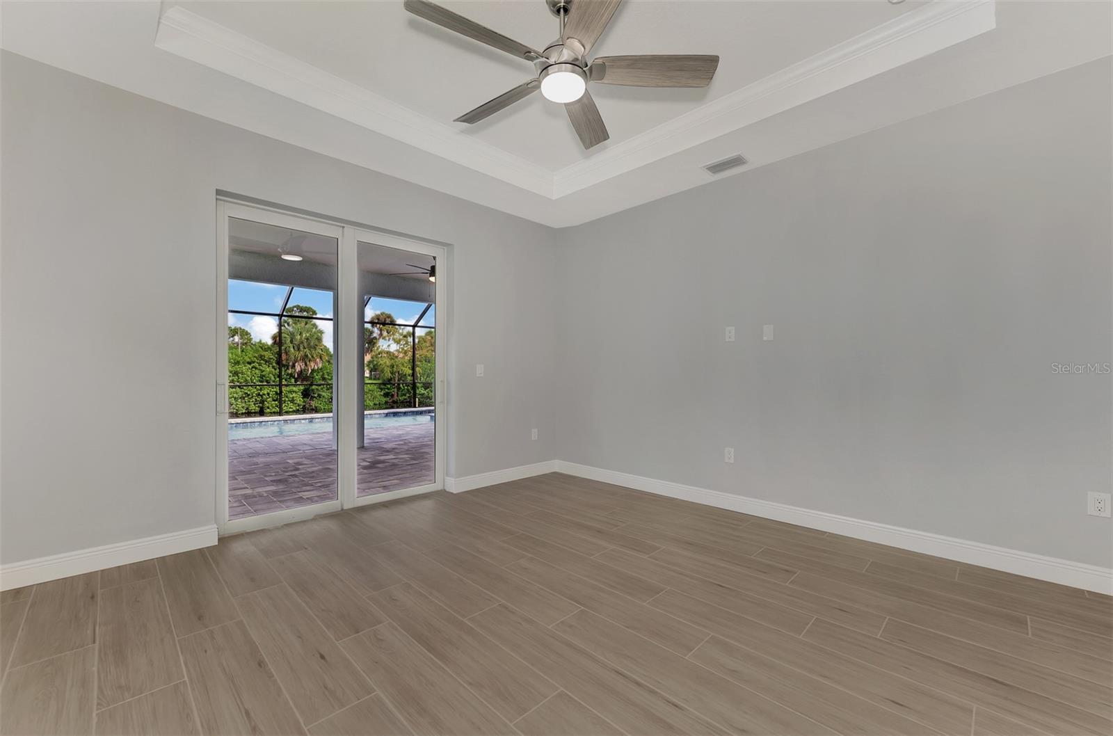 1411 LIGGETT CIR, PORT CHARLOTTE, FL, 33953