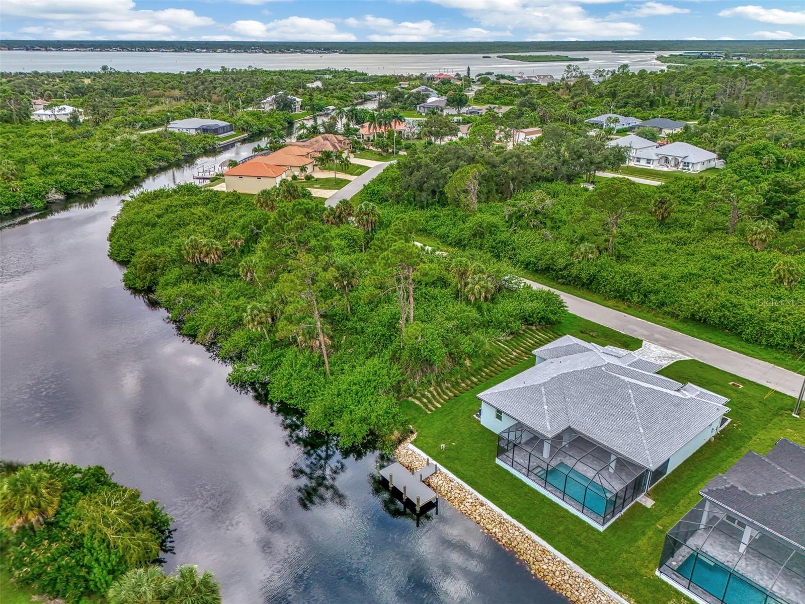 1411 LIGGETT CIR, PORT CHARLOTTE, FL, 33953