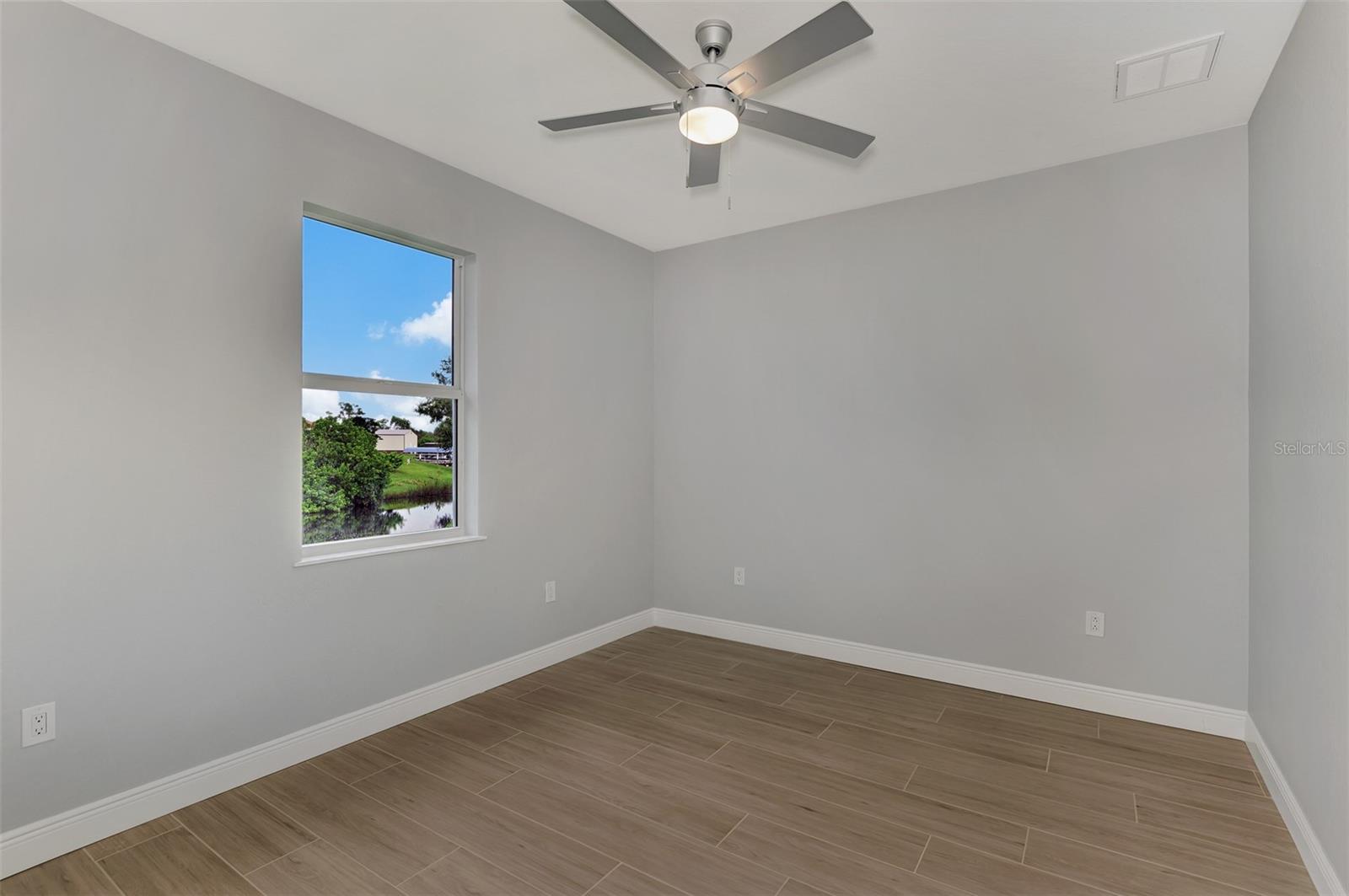 1411 LIGGETT CIR, PORT CHARLOTTE, FL, 33953