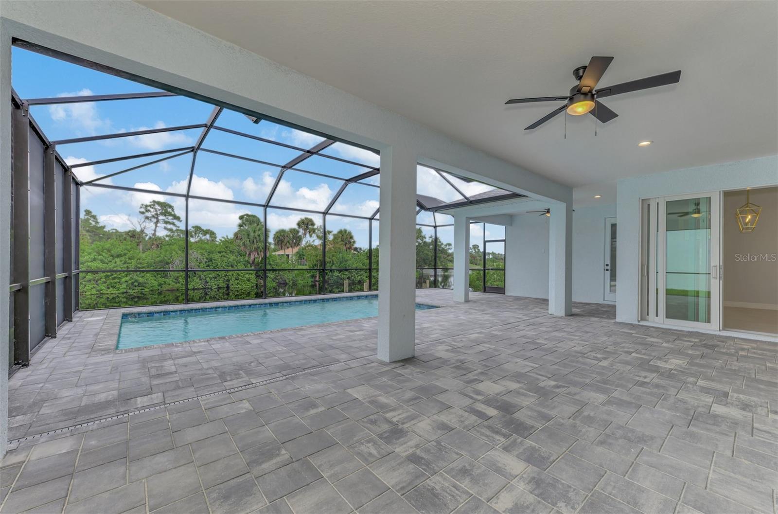 1411 LIGGETT CIR, PORT CHARLOTTE, FL, 33953