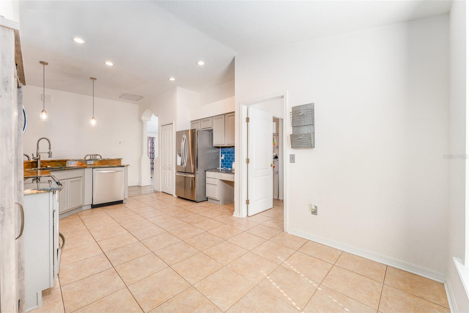1810 RAVEN GLEN DR, RUSKIN, FL, 33570
