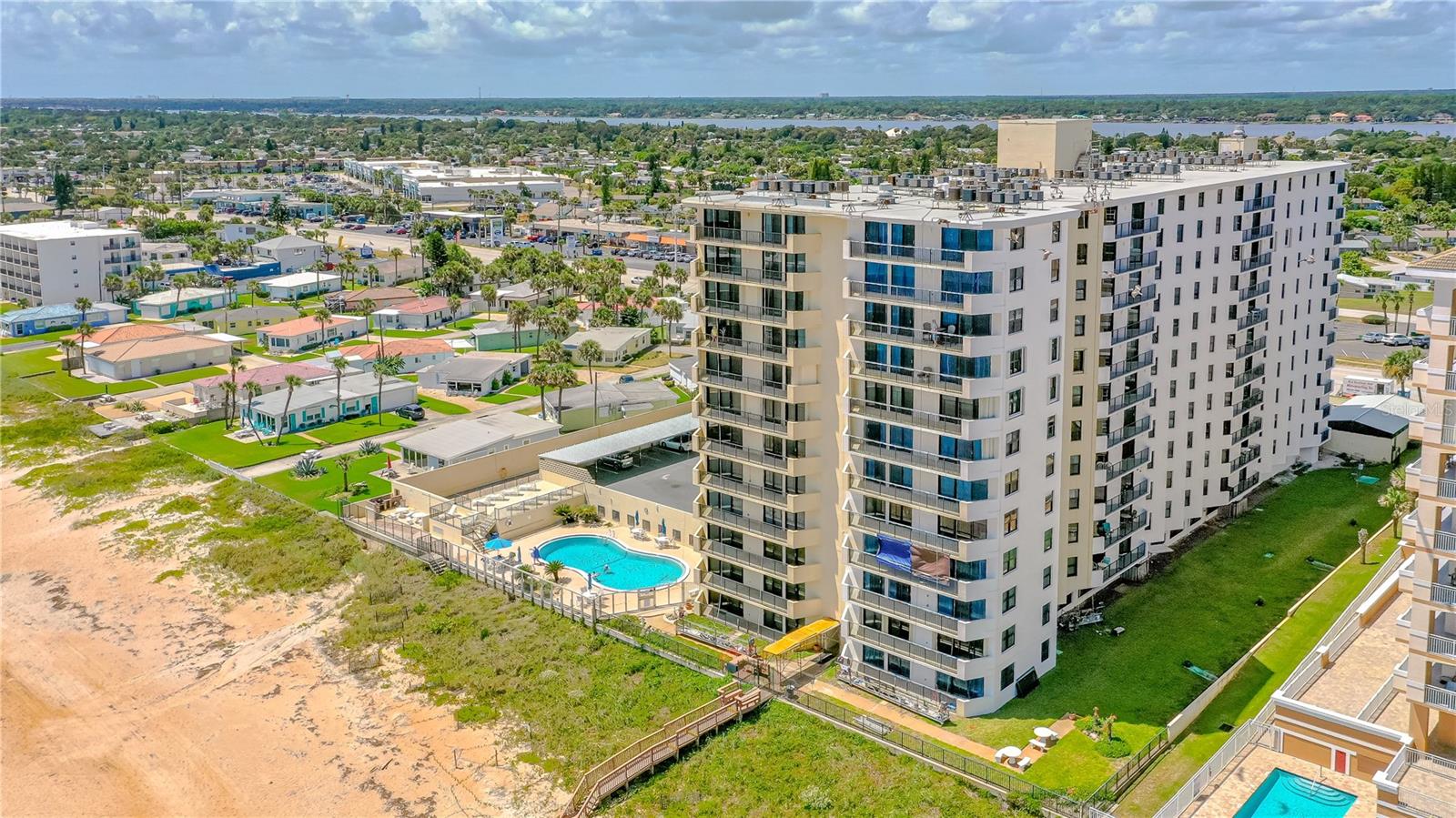 1415 OCEAN SHORE BLVD #303, ORMOND BEACH, FL, 32176
