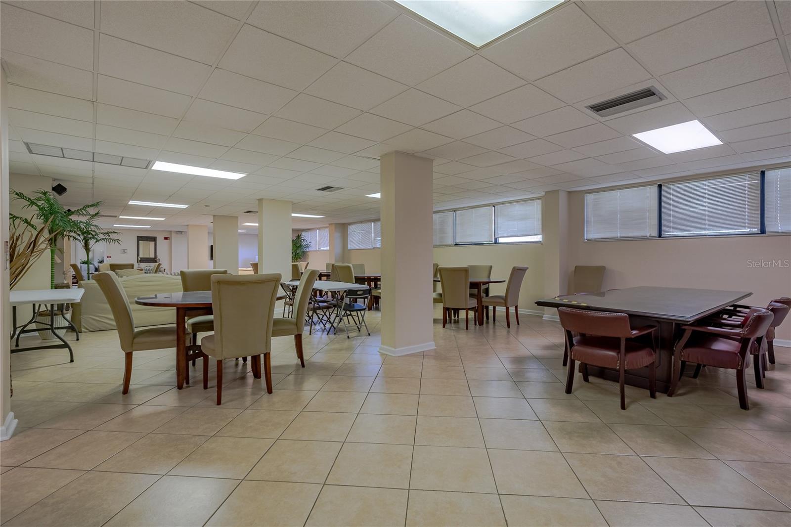 1415 OCEAN SHORE BLVD #303, ORMOND BEACH, FL, 32176