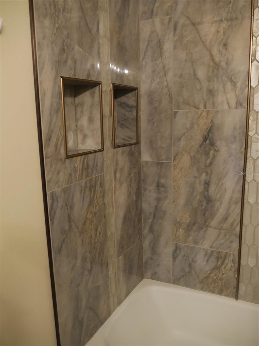 2411 ASPINWALL ST #2411, SARASOTA, FL, 34237