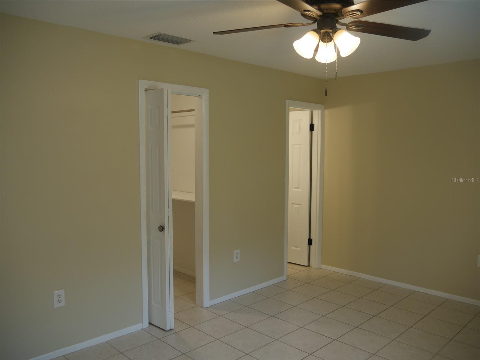 2411 ASPINWALL ST #2411, SARASOTA, FL, 34237