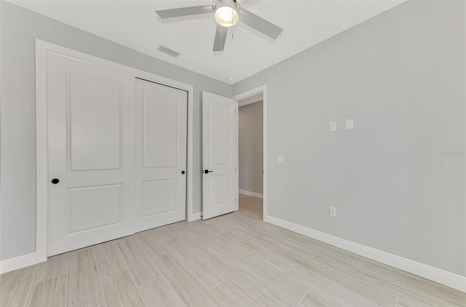 1419 LIGGETT CIR, PORT CHARLOTTE, FL, 33953