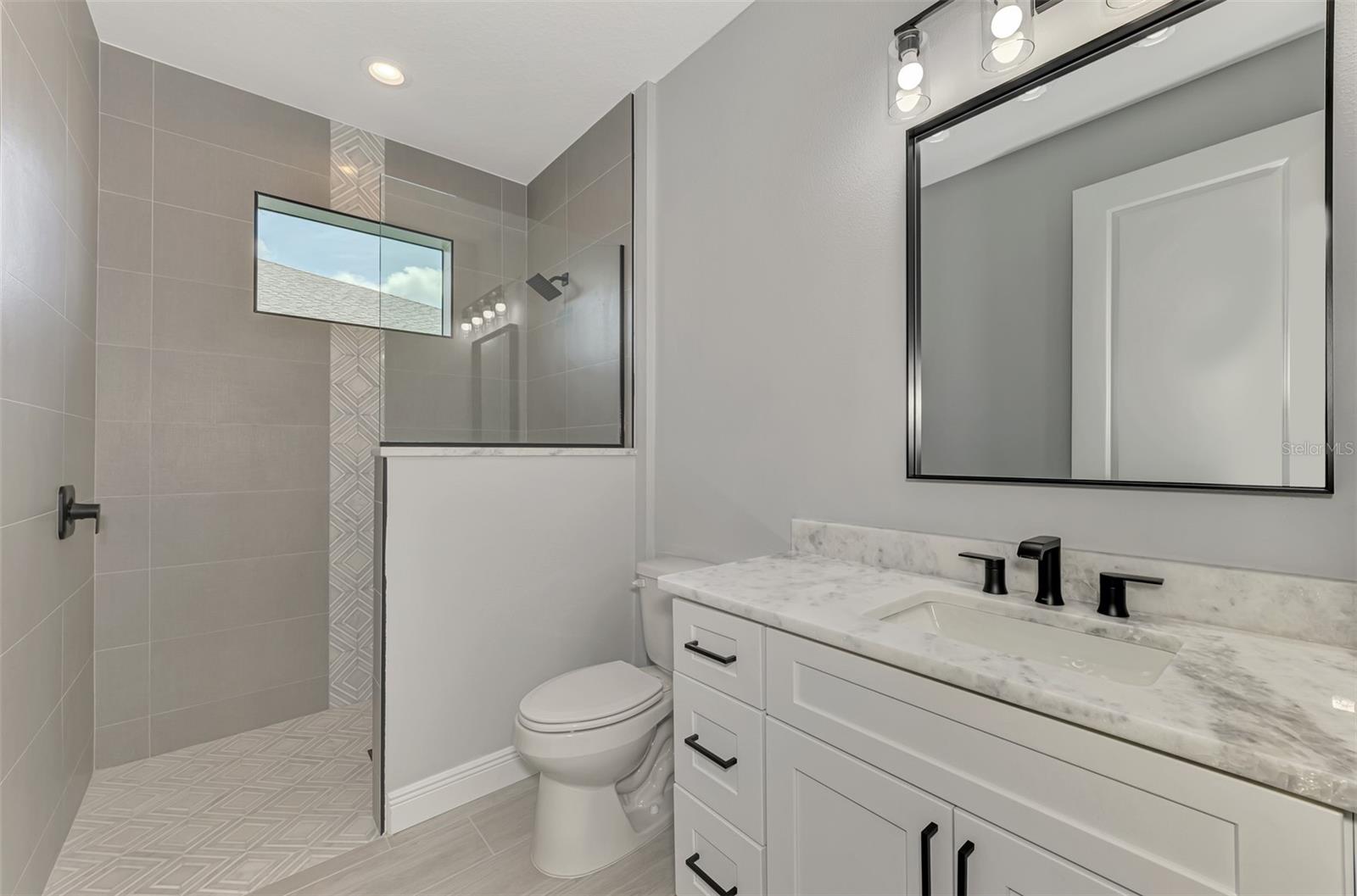 1419 LIGGETT CIR, PORT CHARLOTTE, FL, 33953